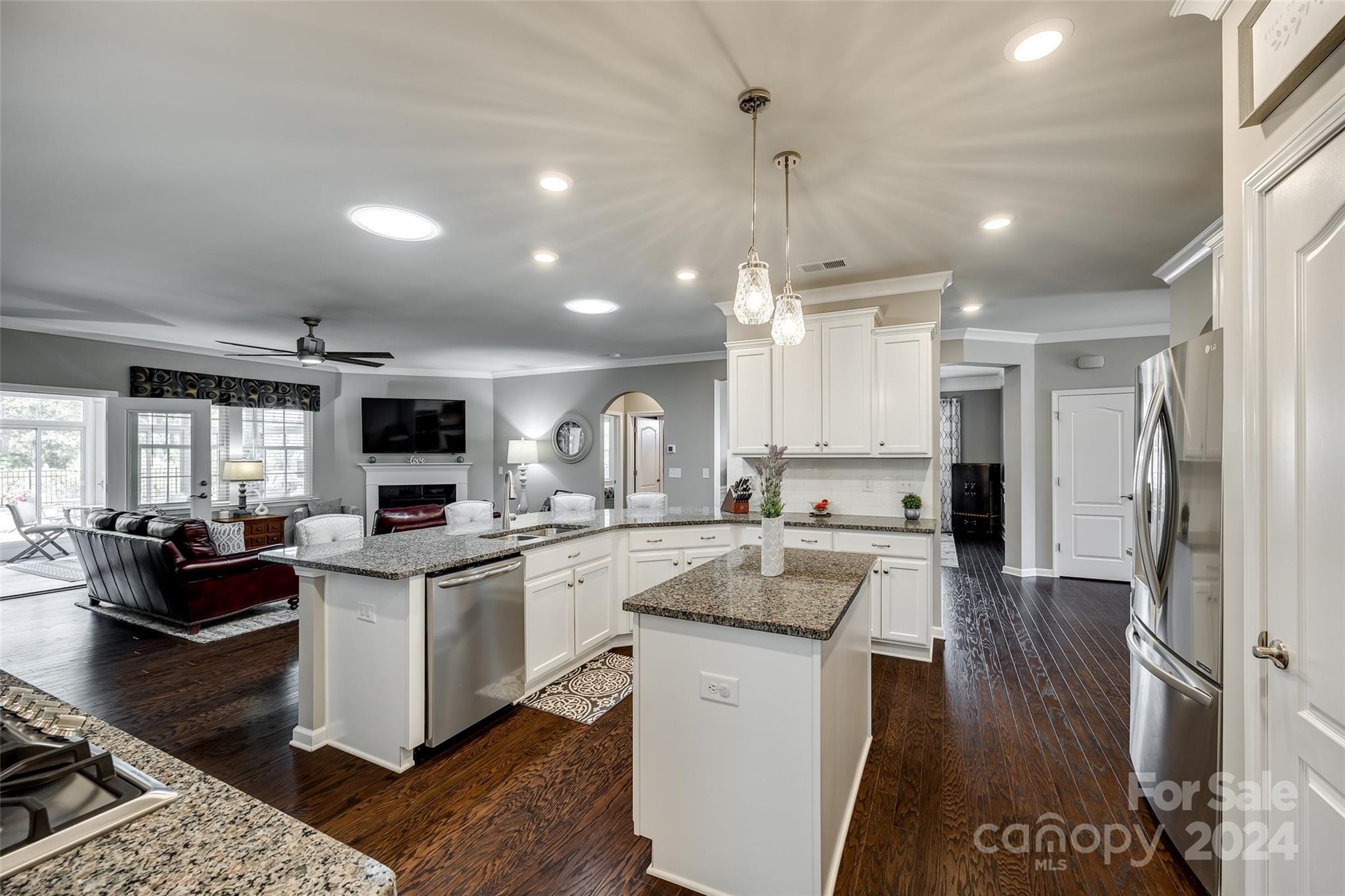 Tree Tops - Residential