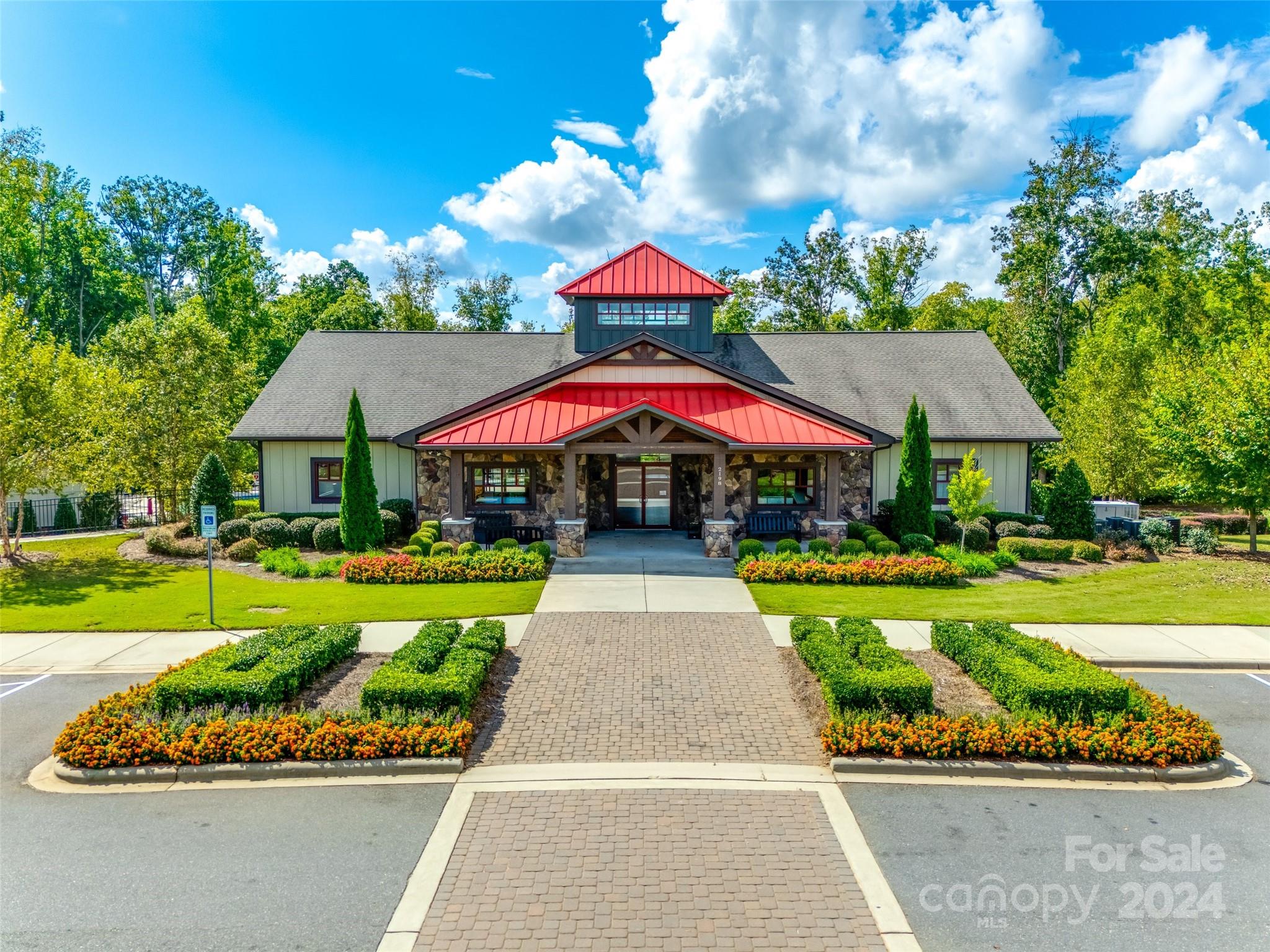 Tree Tops - Residential