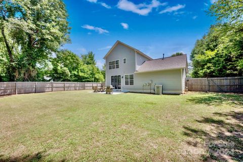 A home in Huntersville