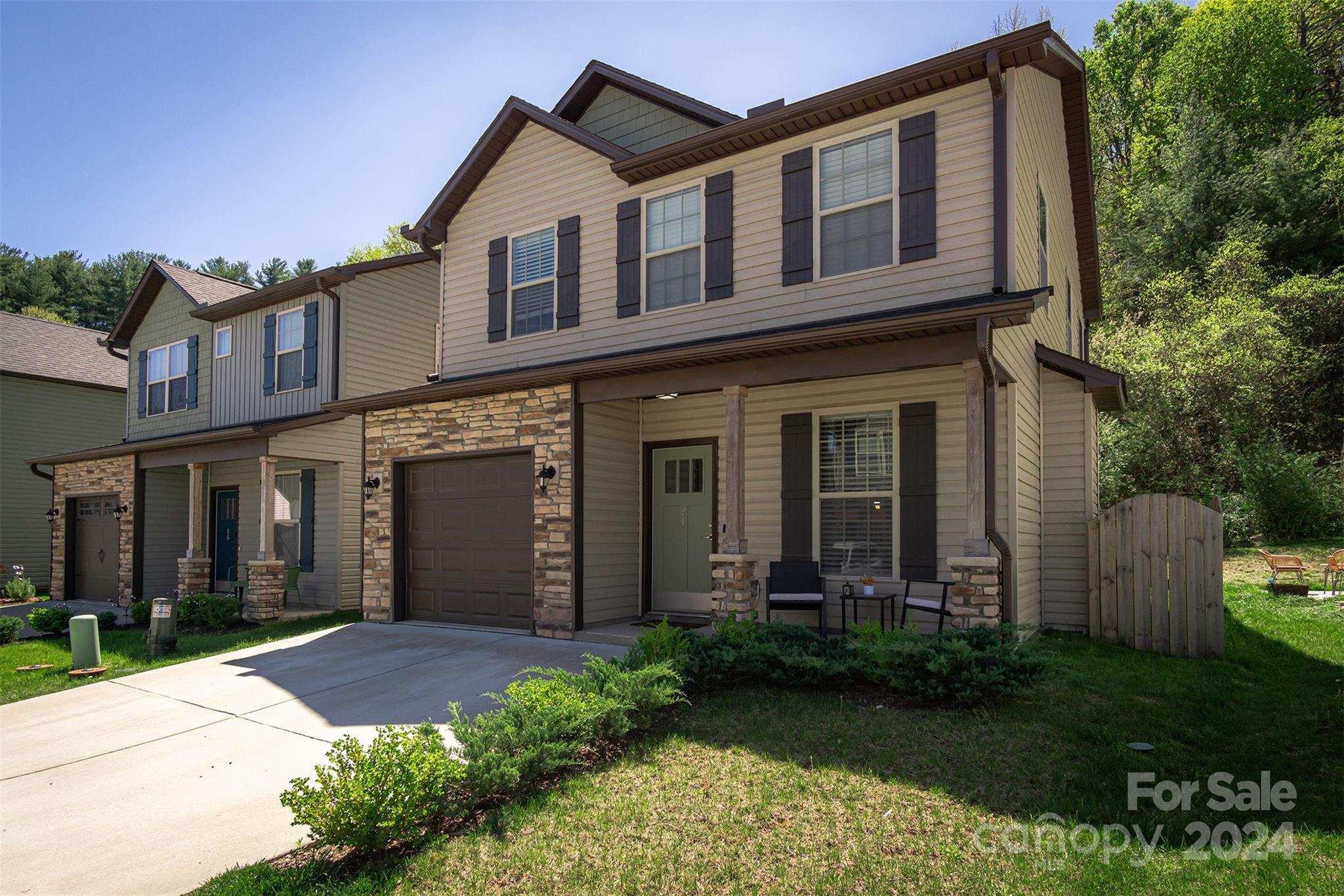 Sycamore Cottages - Residential