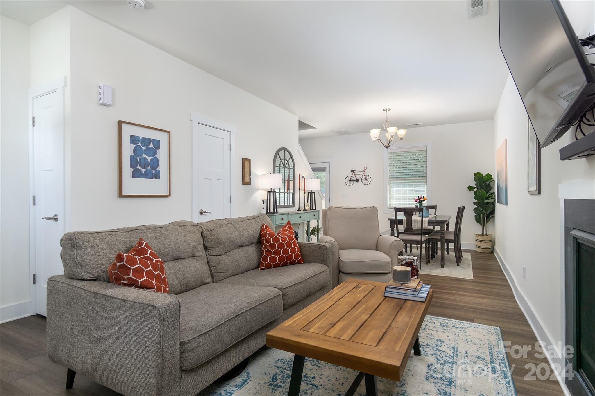 Sycamore Cottages - Residential