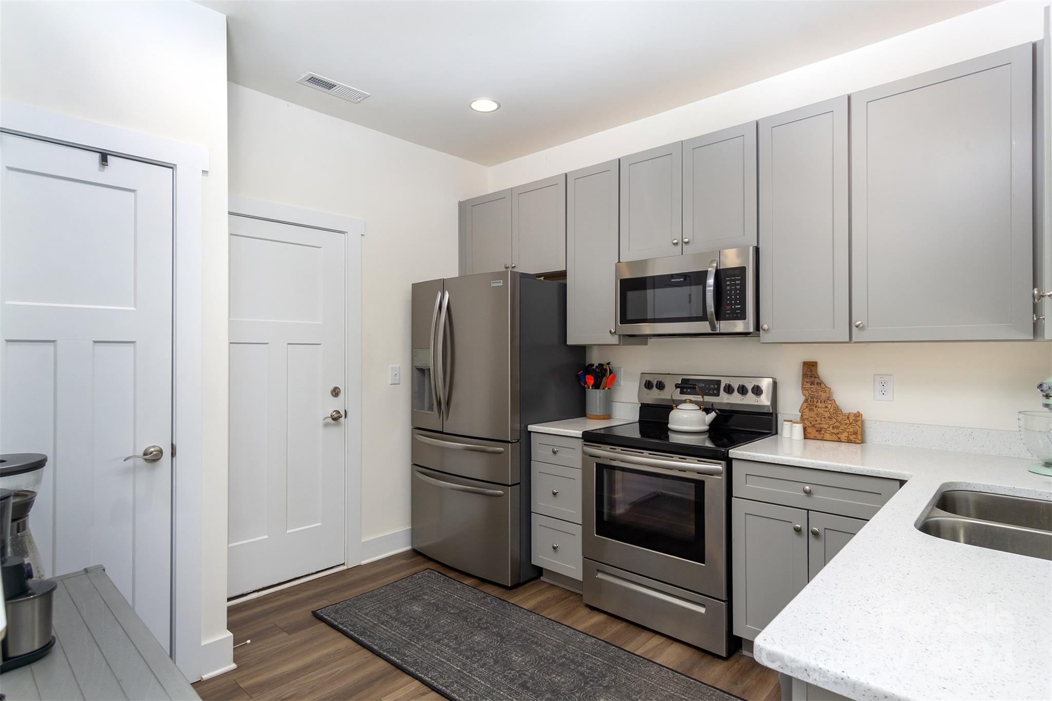 Sycamore Cottages - Residential