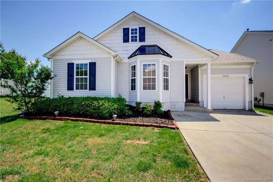 Cute single-story home on large lot in South Carolina.  Home features fireplace and vaulted ceiling in family room which opens to the kitchen.  Master bedroom includes an ensuite and large closet.  Great light and fresh paint throughout the home.  Tons of room outside as home is on a corner, double lot, and is located on a cul-de-sac adding to the privacy of the fenced yard.  Convenient to US-521 and Fort Mill Highway.  Make an appointment today!