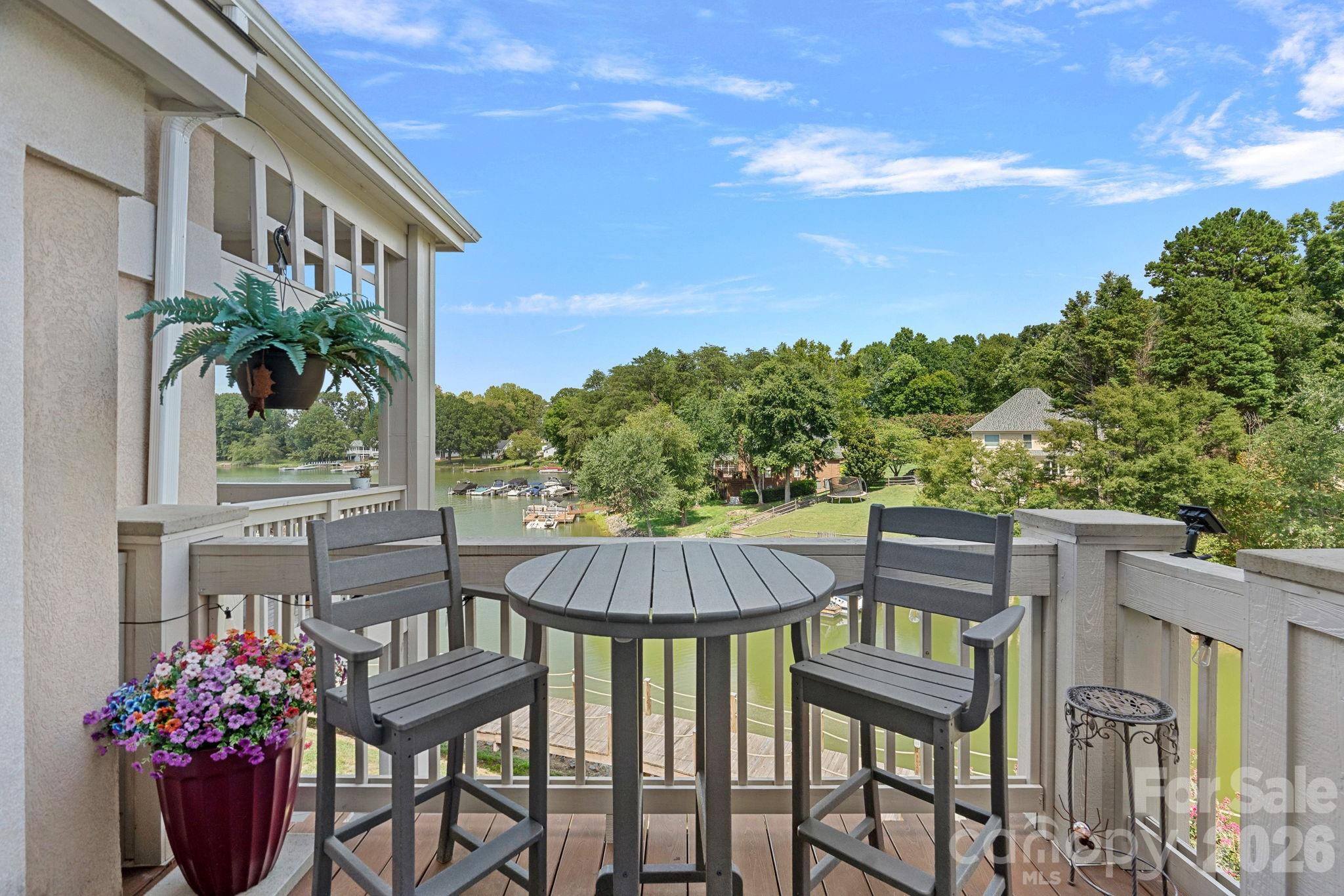 103 Pier 33 Drive 218