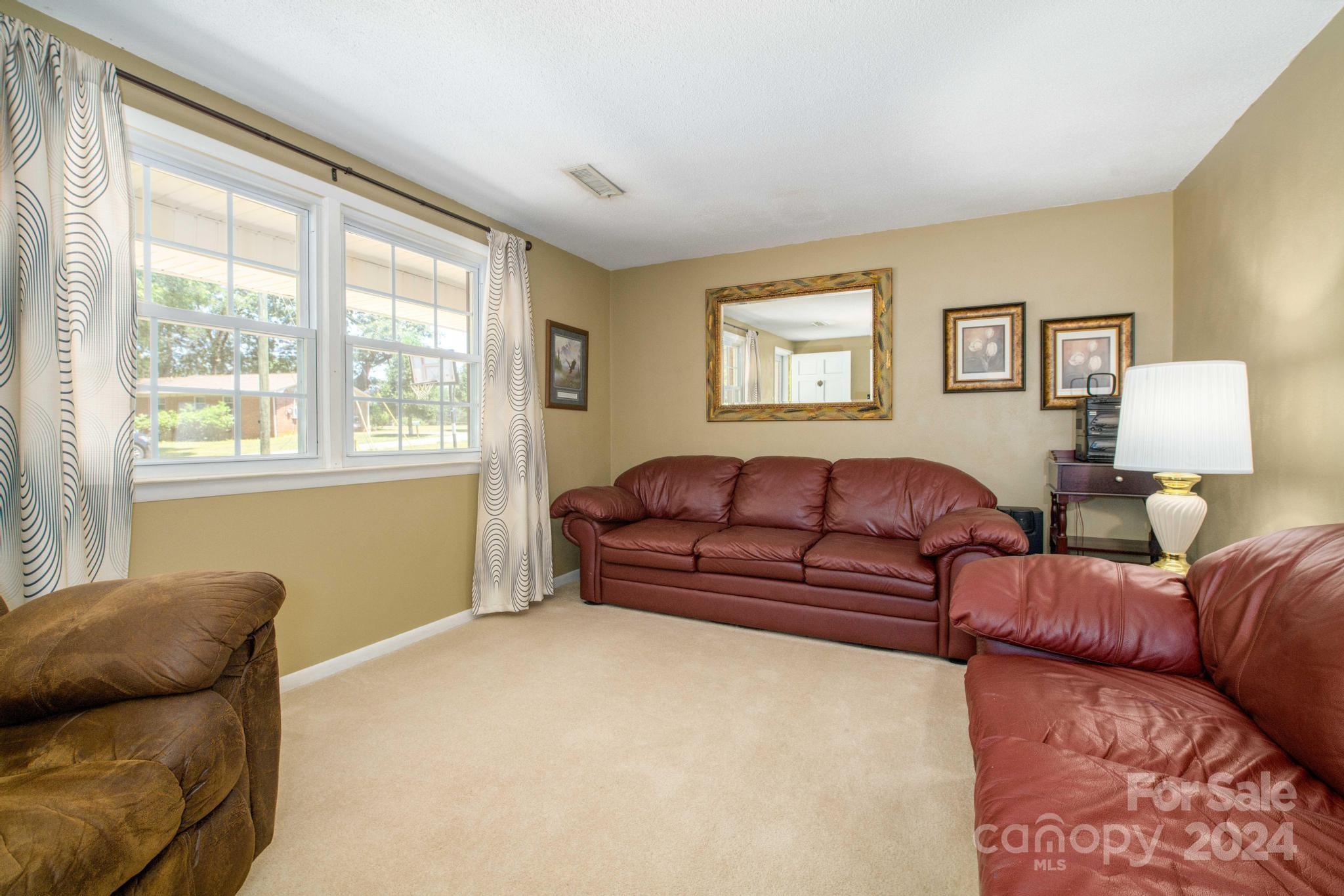 Colonial Heights - Residential