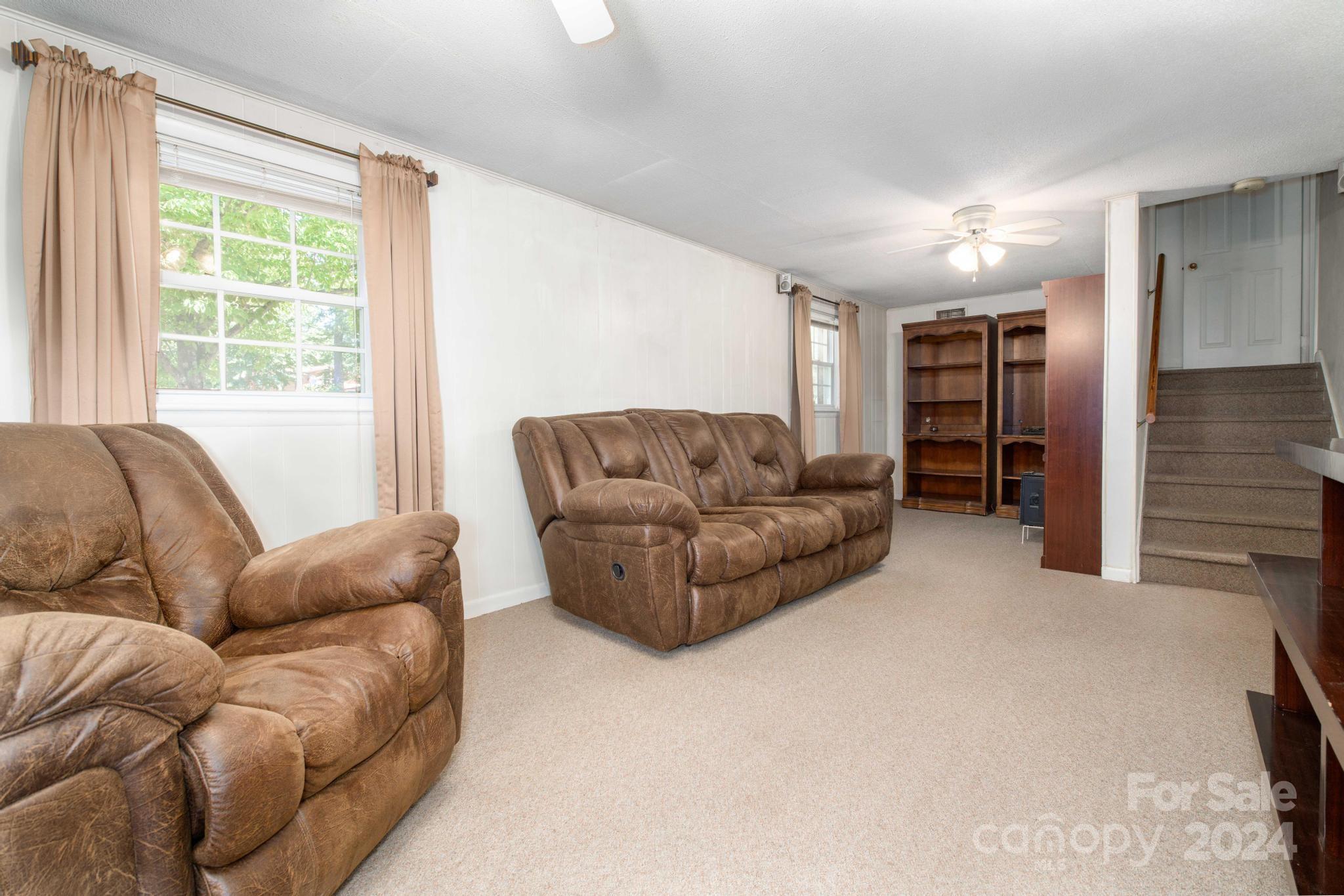 Colonial Heights - Residential