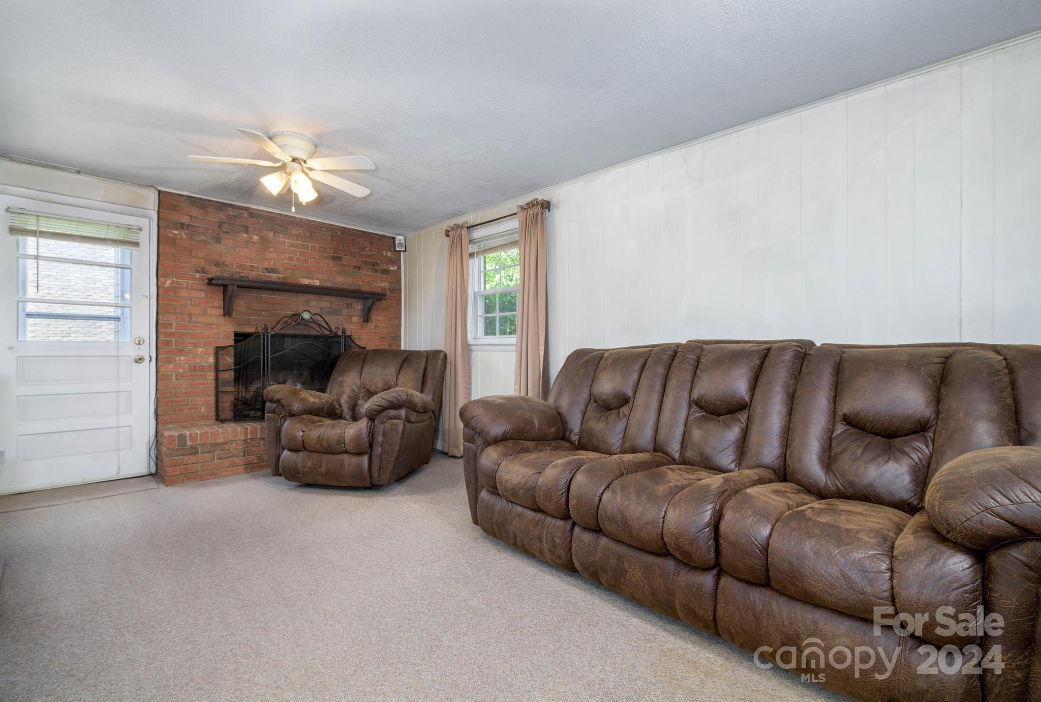 Colonial Heights - Residential