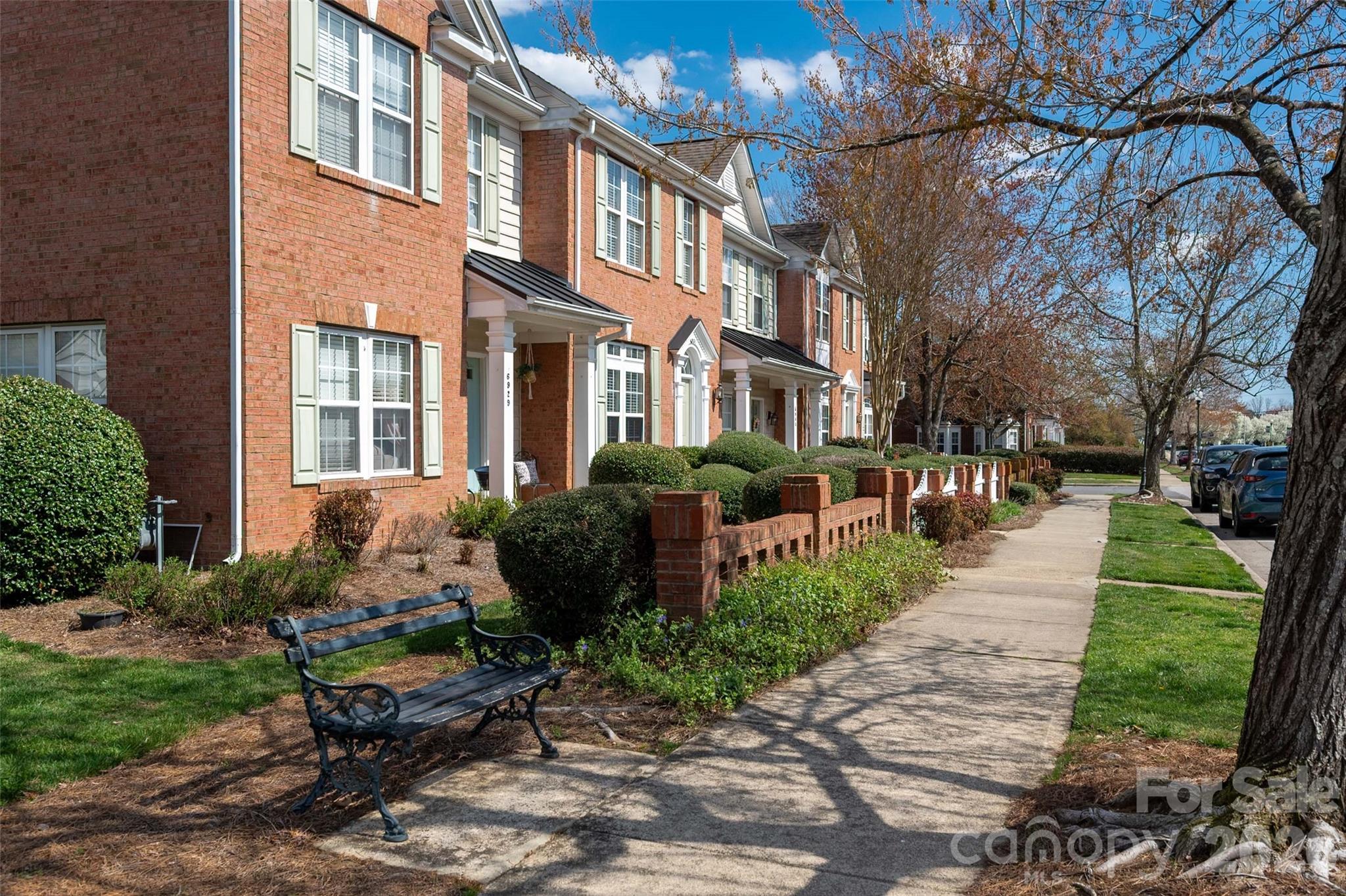 Lake Park - Residential