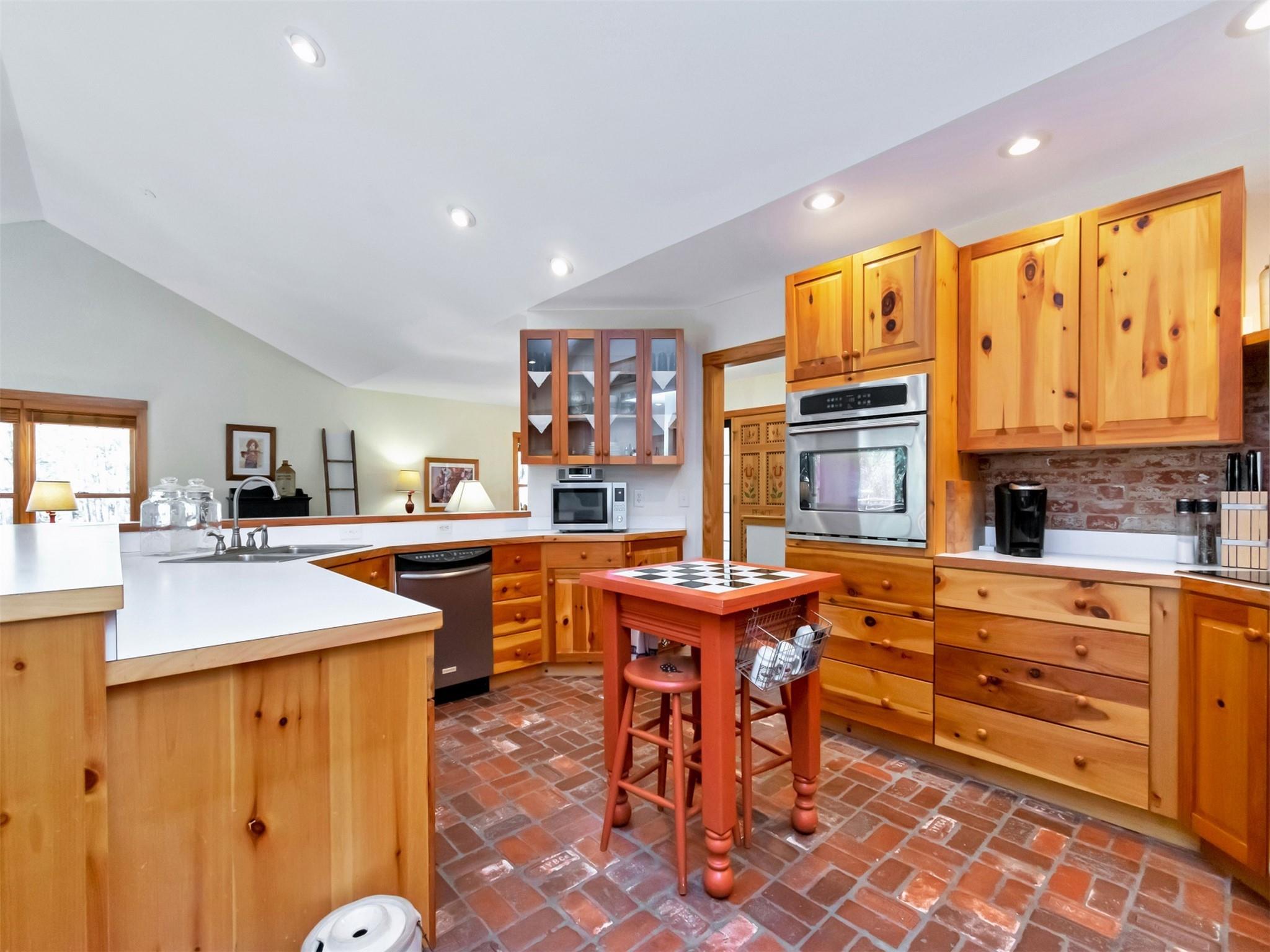 Anchors Landing - Residential