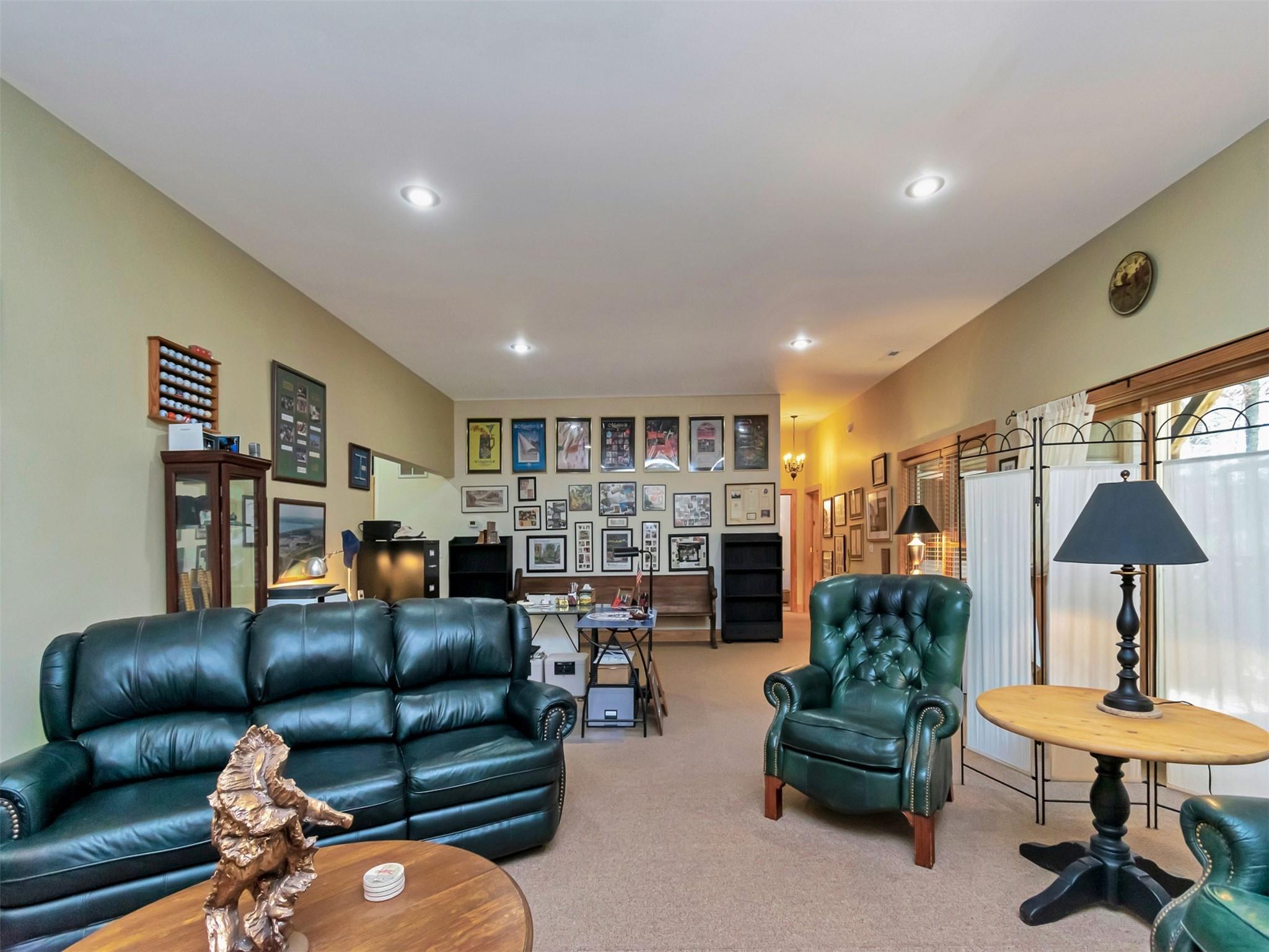 Anchors Landing - Residential