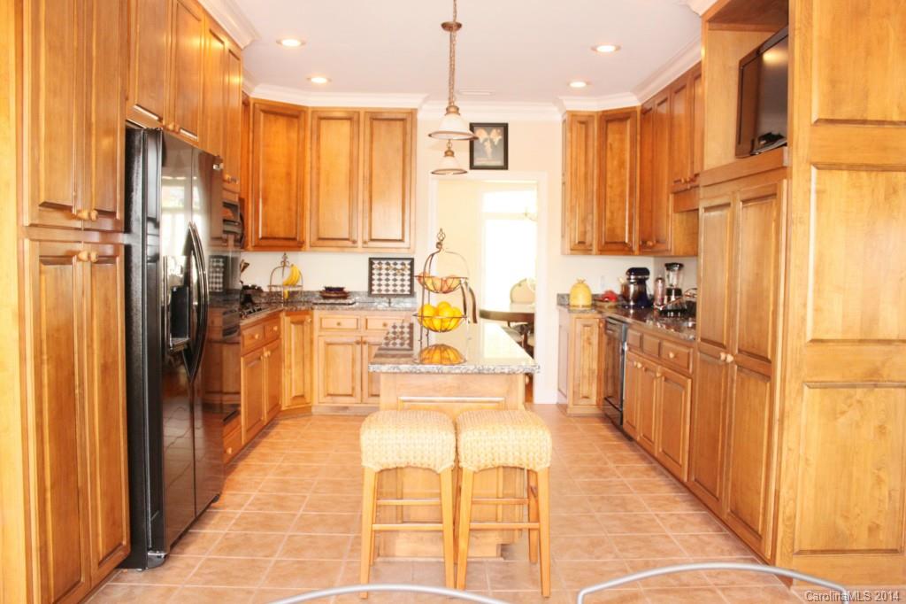 Lakeshore - Residential