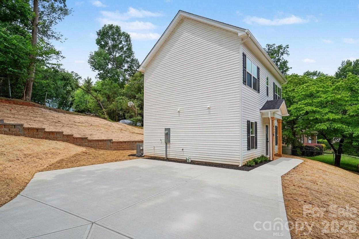 327 Whispering Pines Drive