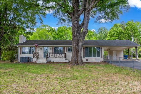 1160 Alvin Hough Road Midland NC 28107