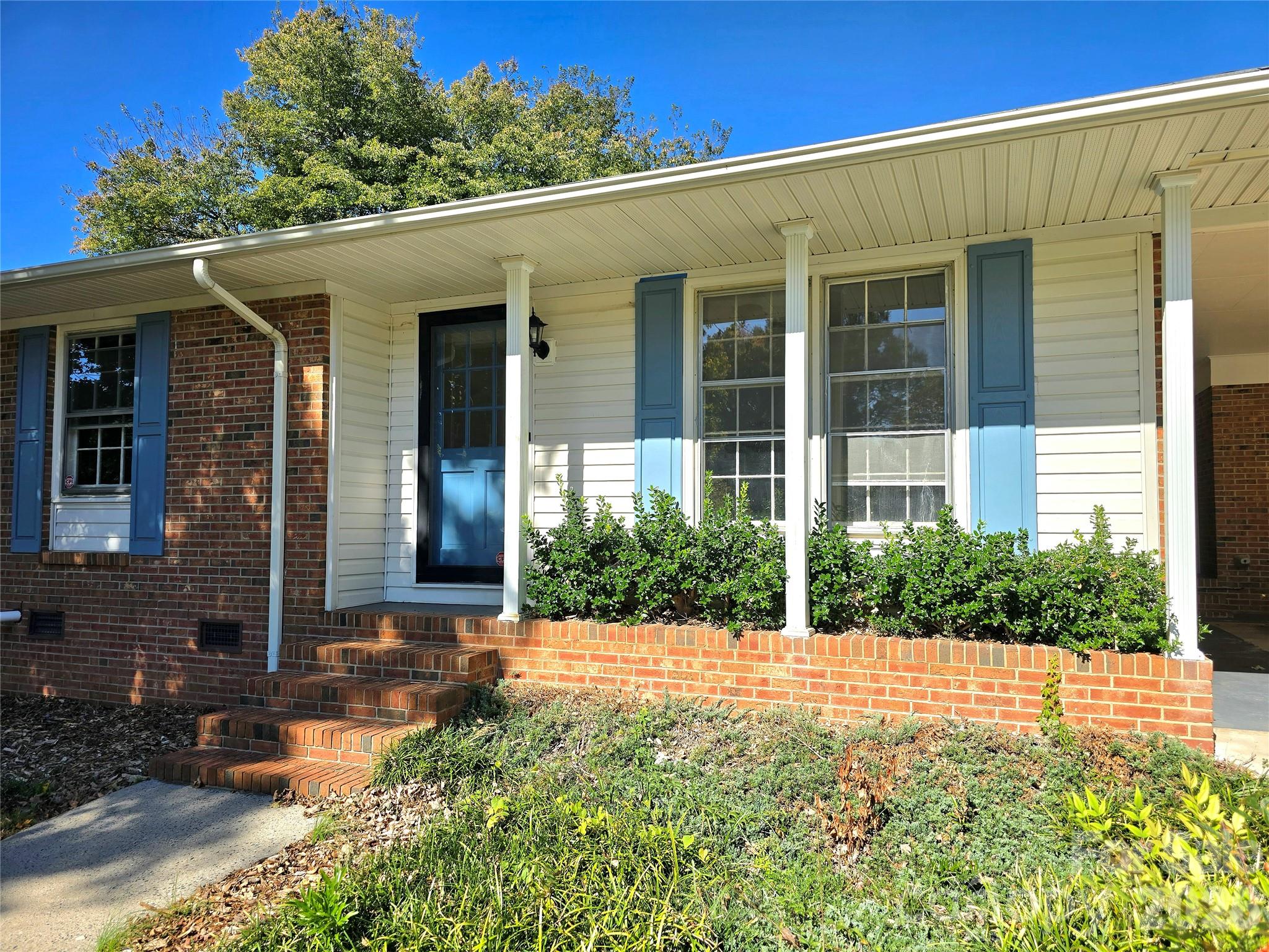112 Wendover Drive
