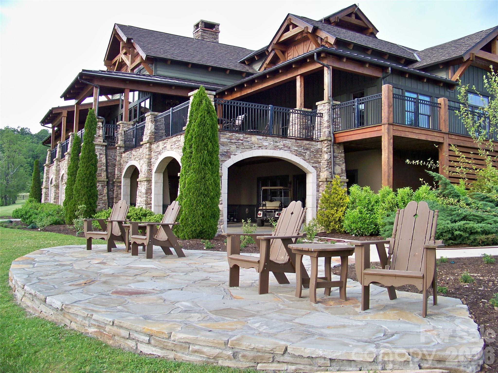 4642 Bearwallow Road