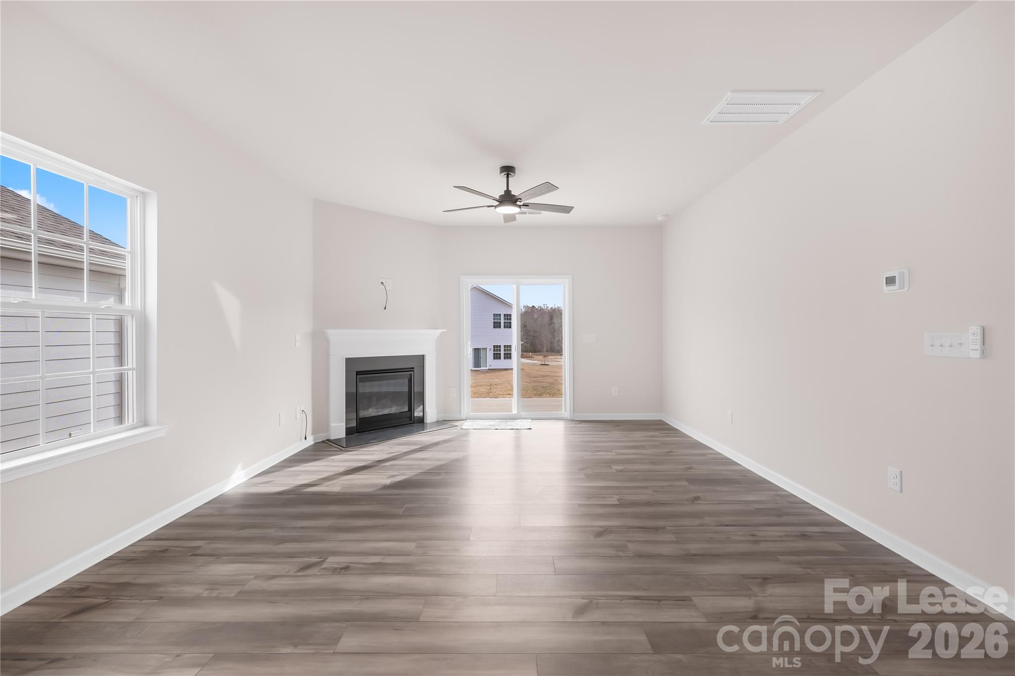 Redhawk - Residential Lease