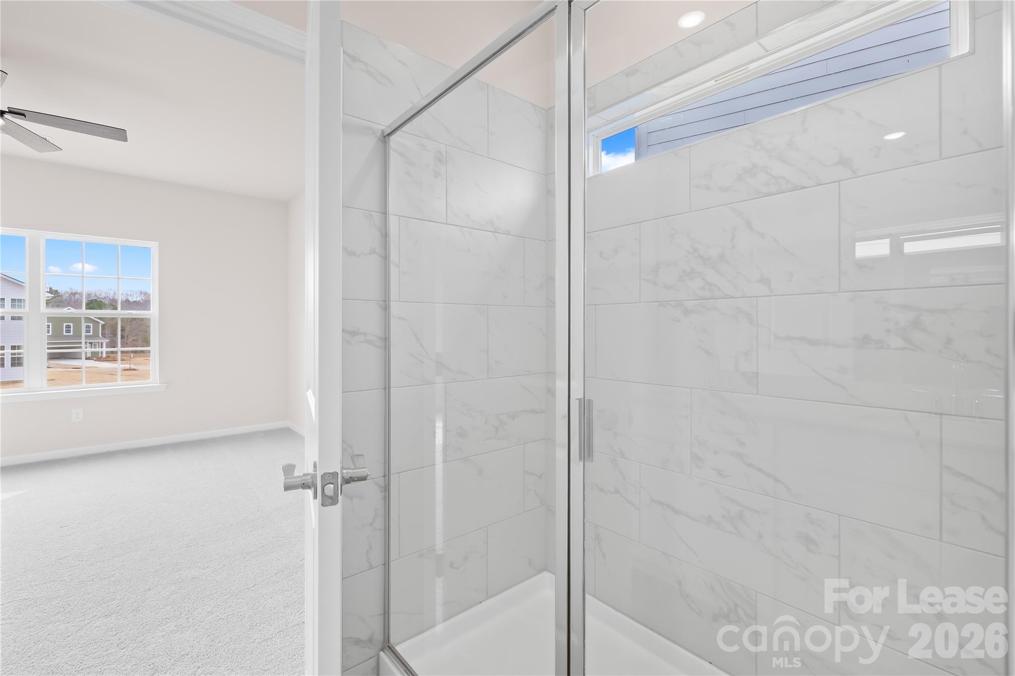 Redhawk - Residential Lease