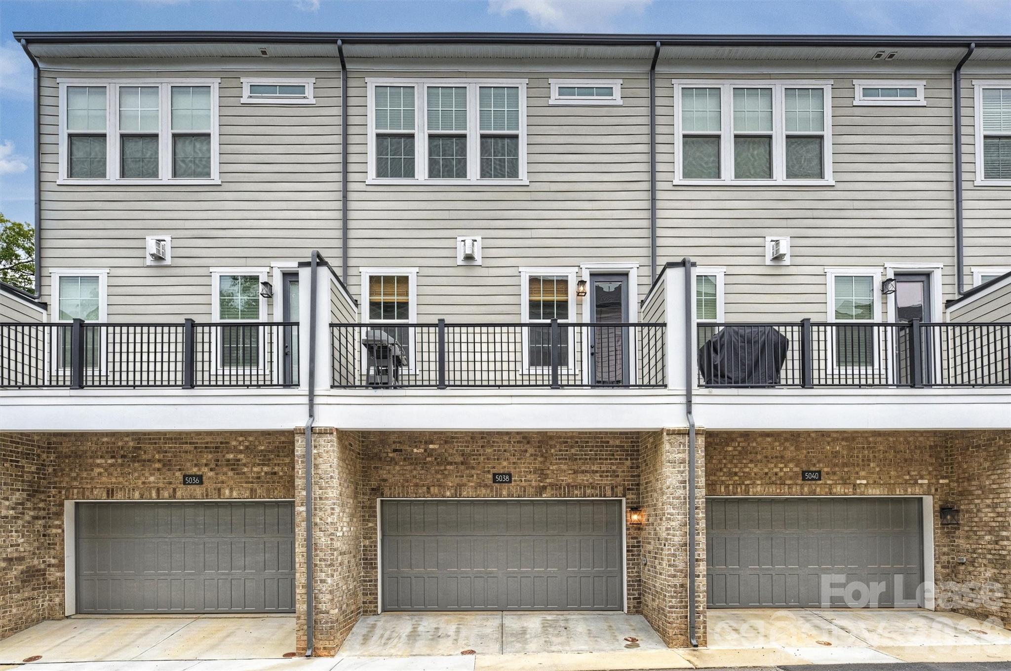 Elizabeth - Residential Lease