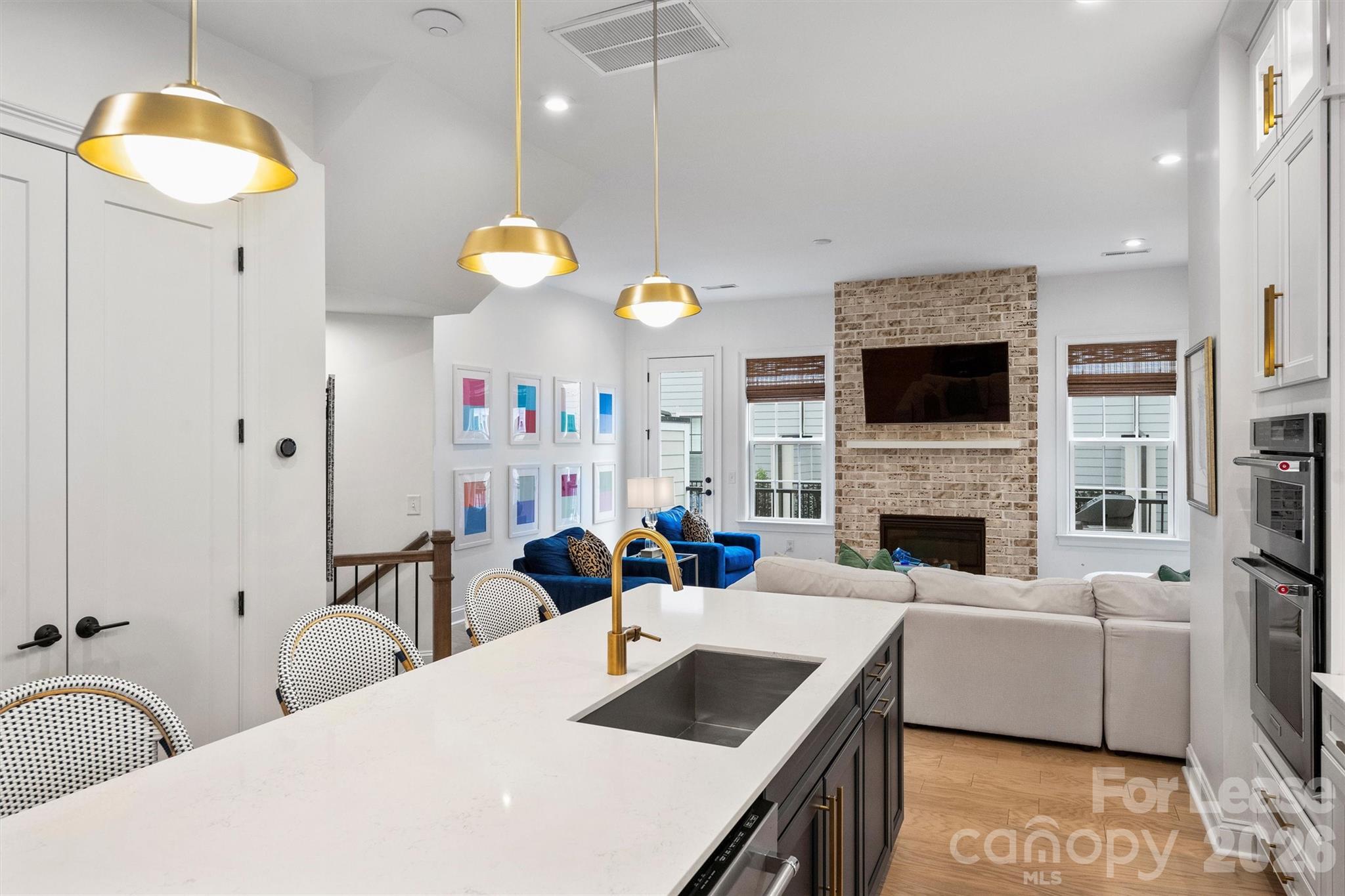 Elizabeth - Residential Lease