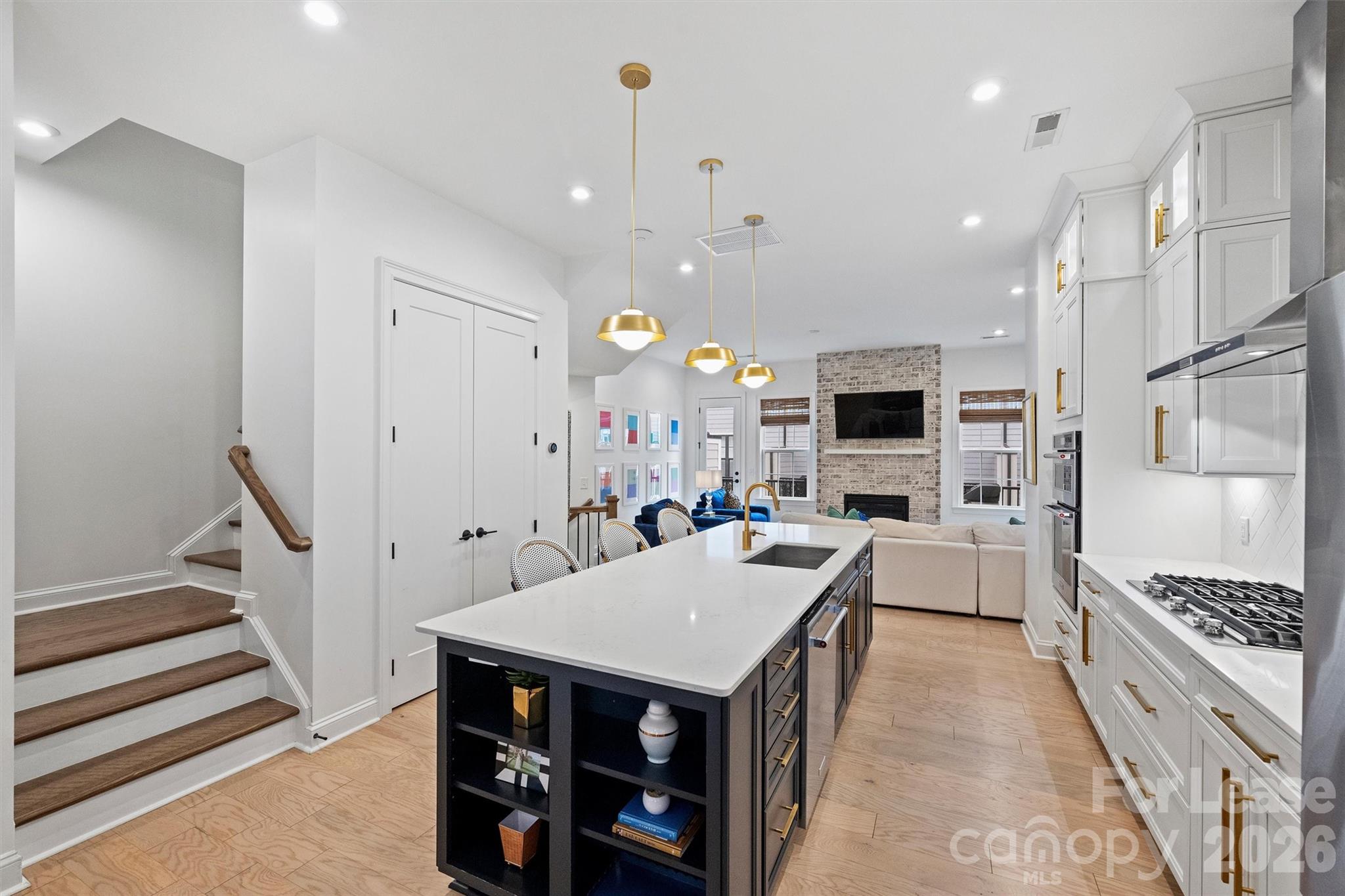 Elizabeth - Residential Lease