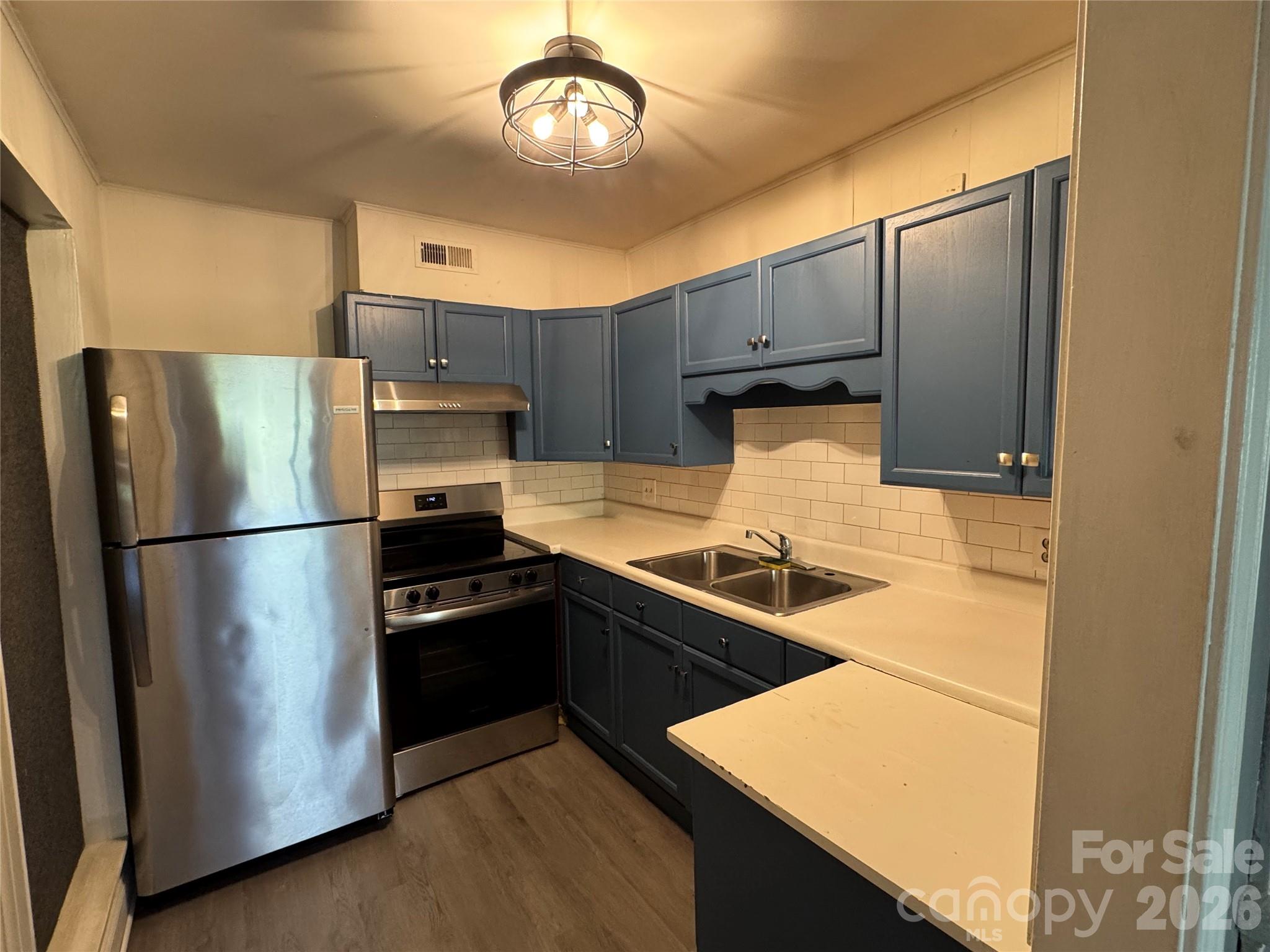 Tega Cay - Residential