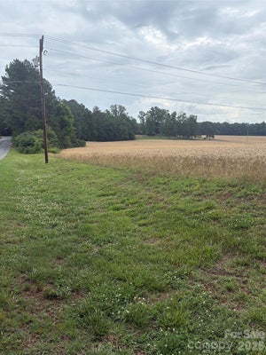 3434 MORGAN MILL RD, MONROE, NC 28110 - Image a7705e3d7ed151cbb1b37e33fa04ec2d/4039845569