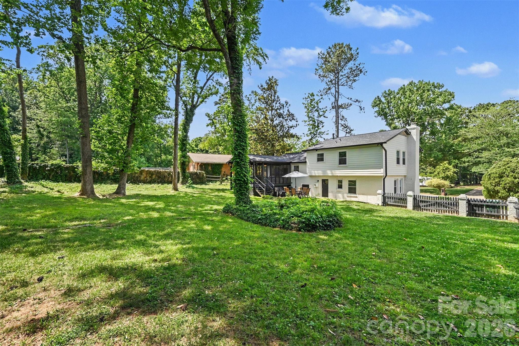 Mcclintock Woods - Residential