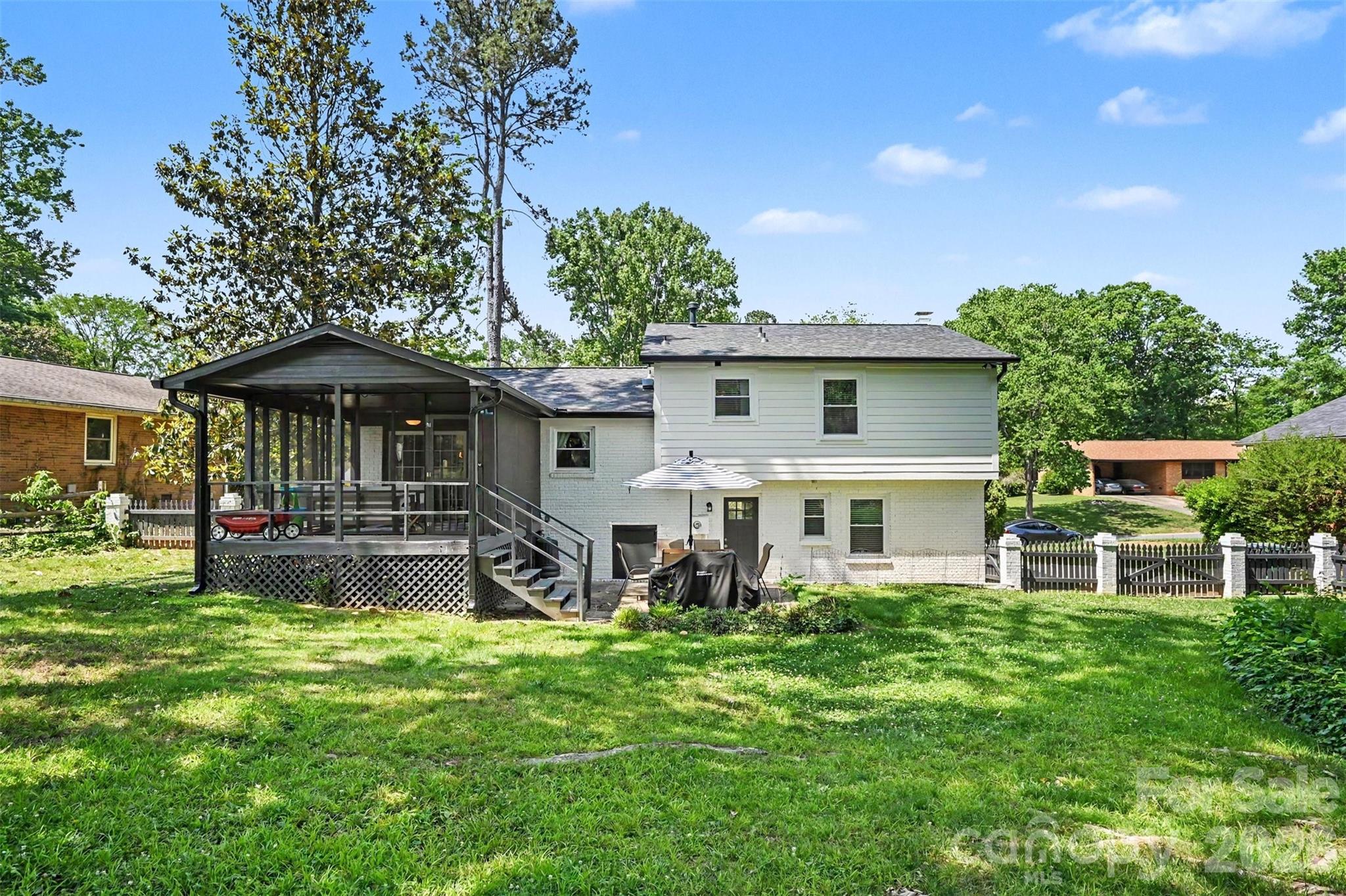 Mcclintock Woods - Residential