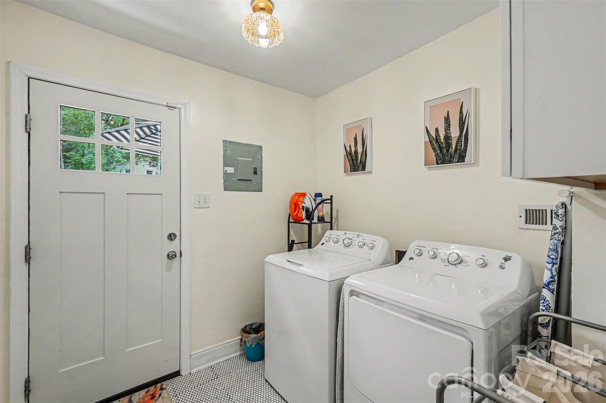 Mcclintock Woods - Residential