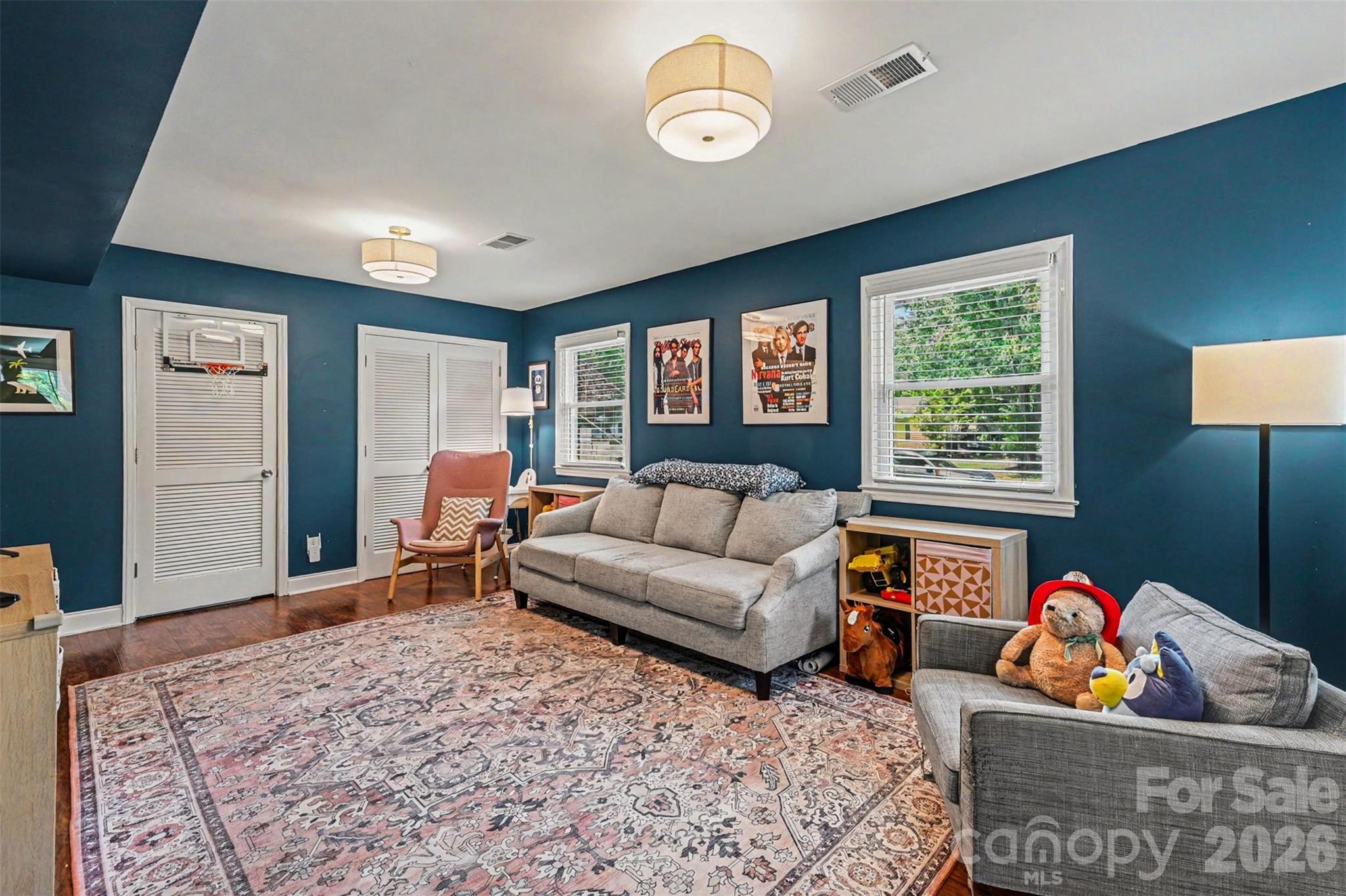 Mcclintock Woods - Residential