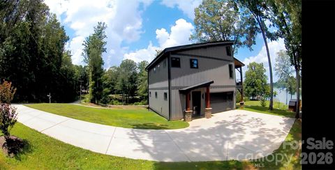 7176 Lynbrook Creek Road Denver NC 28037