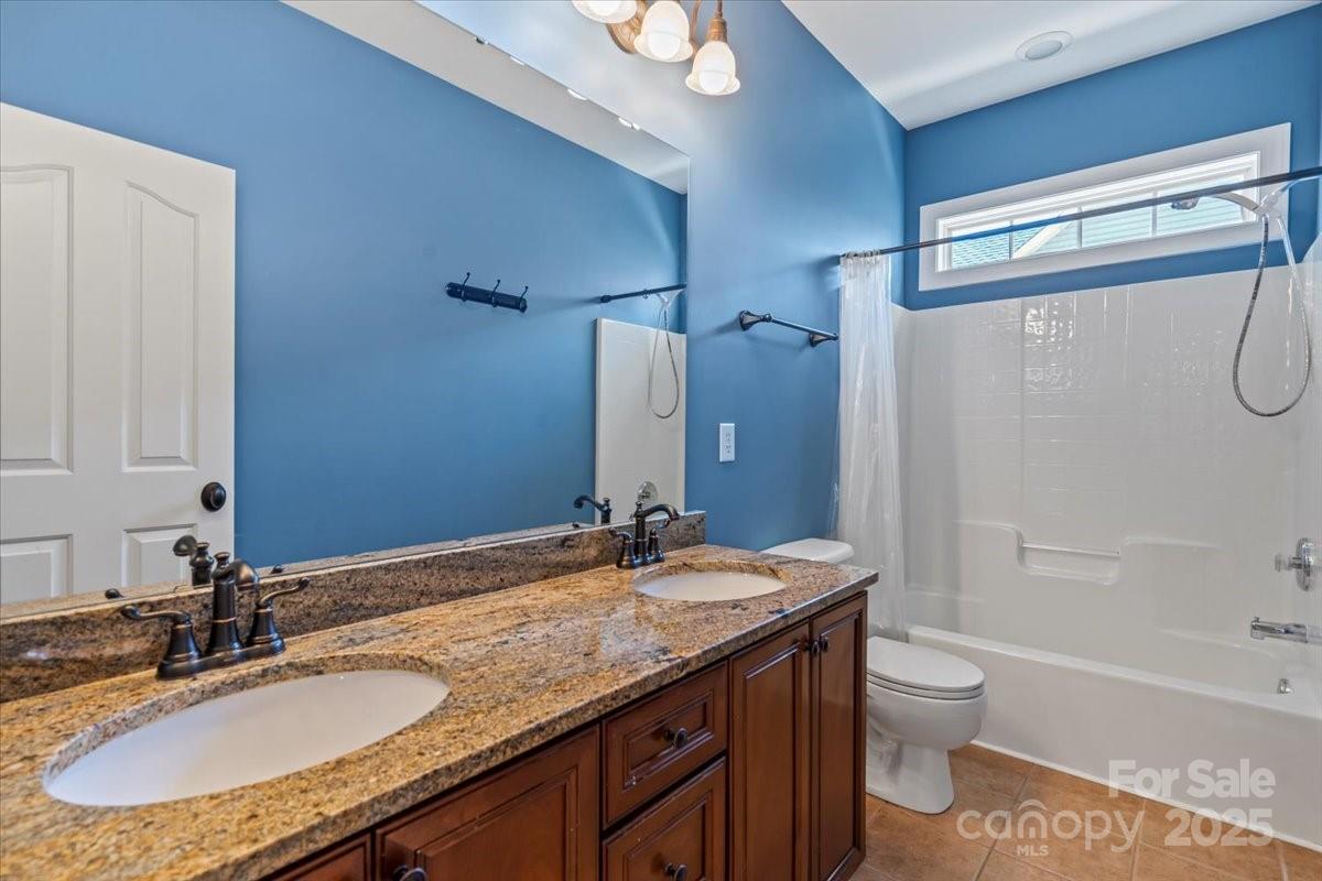 Macaulay - Residential