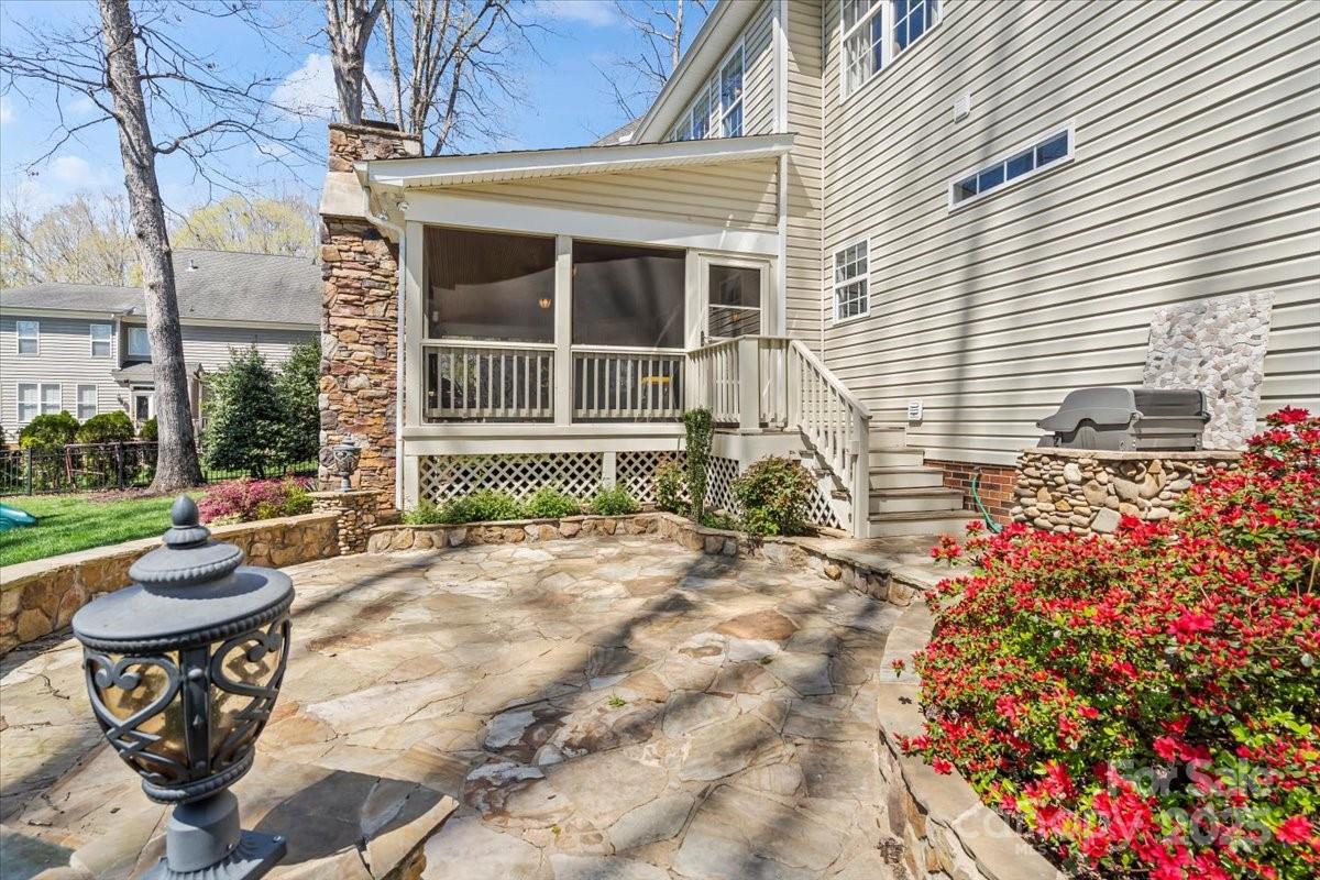 Macaulay - Residential