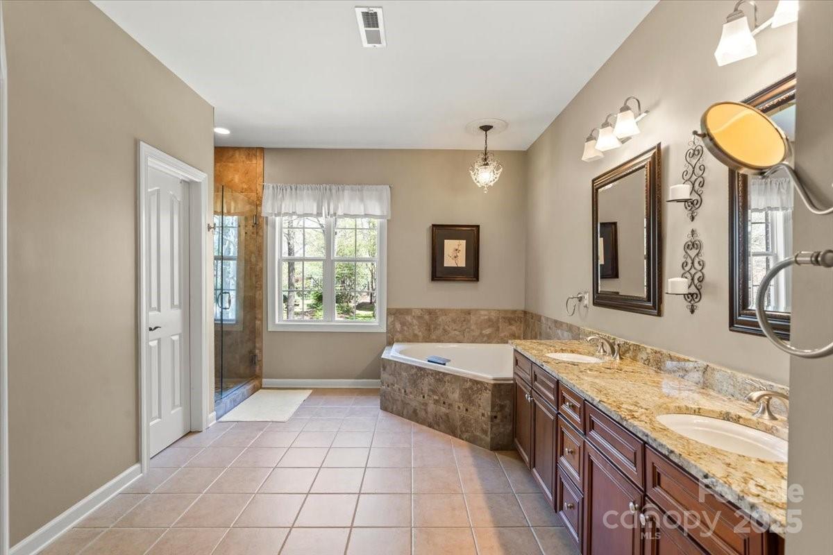 Macaulay - Residential