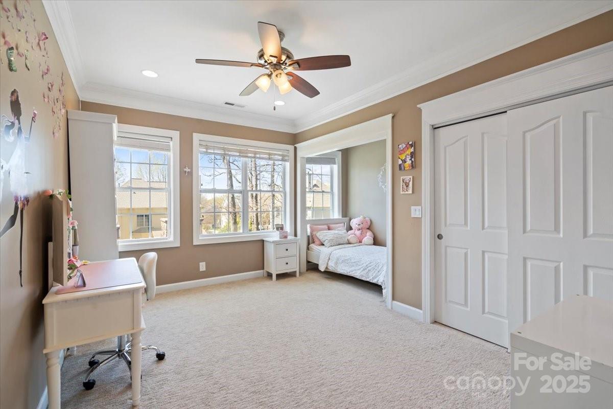 Macaulay - Residential