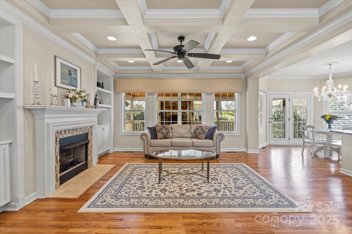 Macaulay - Residential