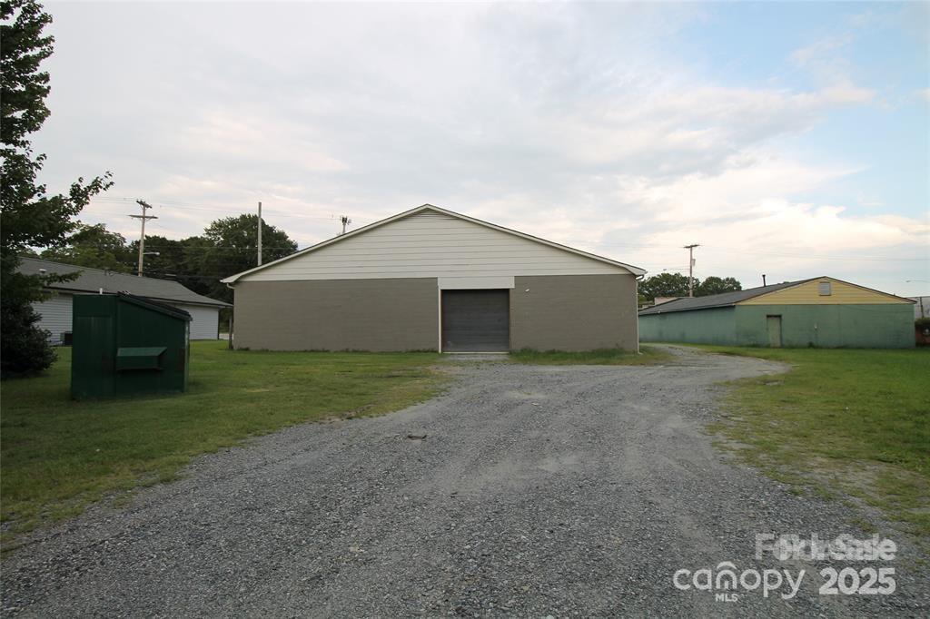 907 Bessemer City Road