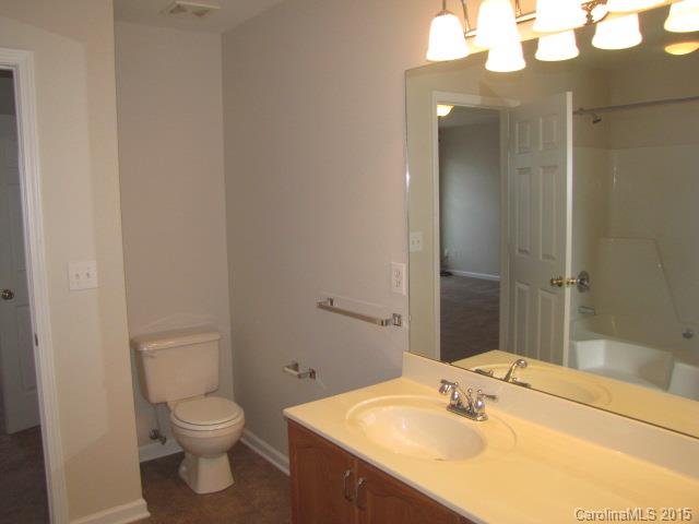 Brandon Oaks - Residential Lease