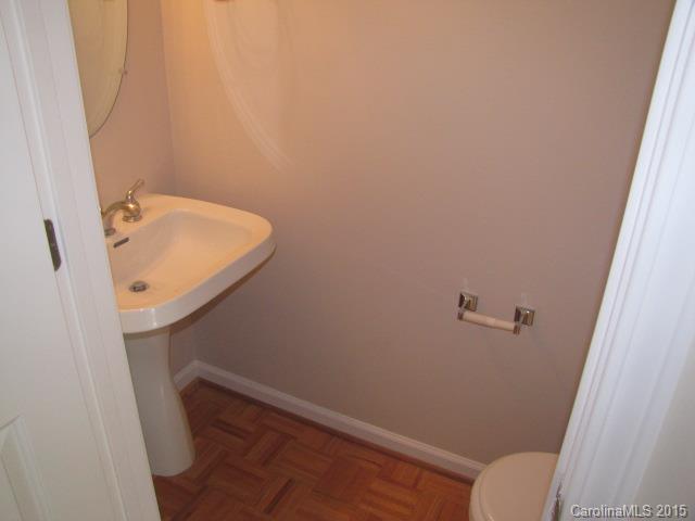 Brandon Oaks - Residential Lease