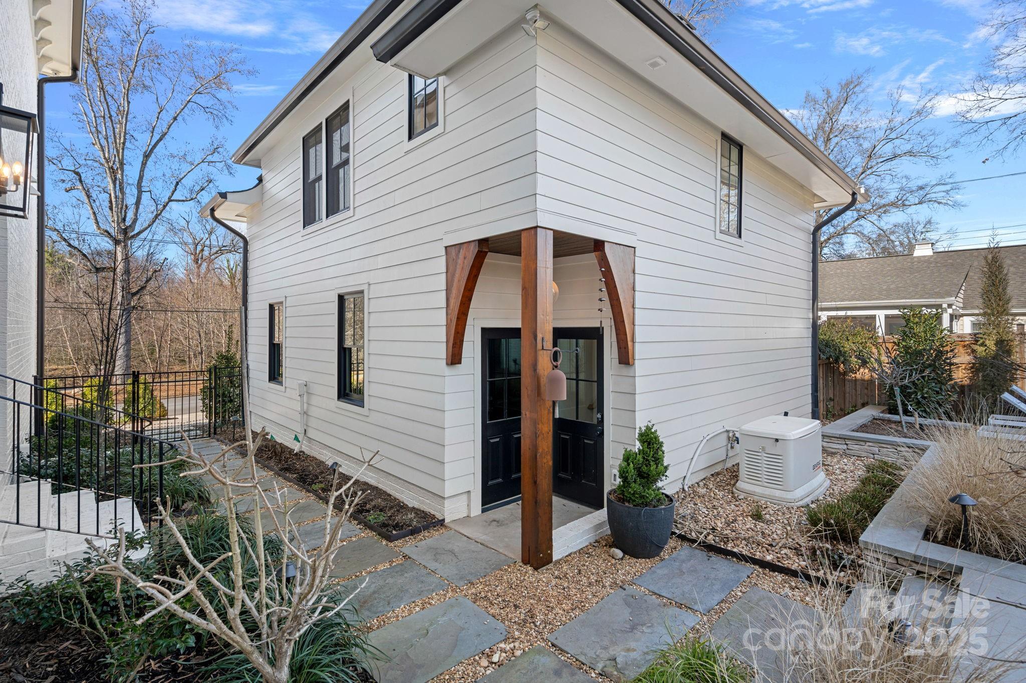 Myers Park - Residential