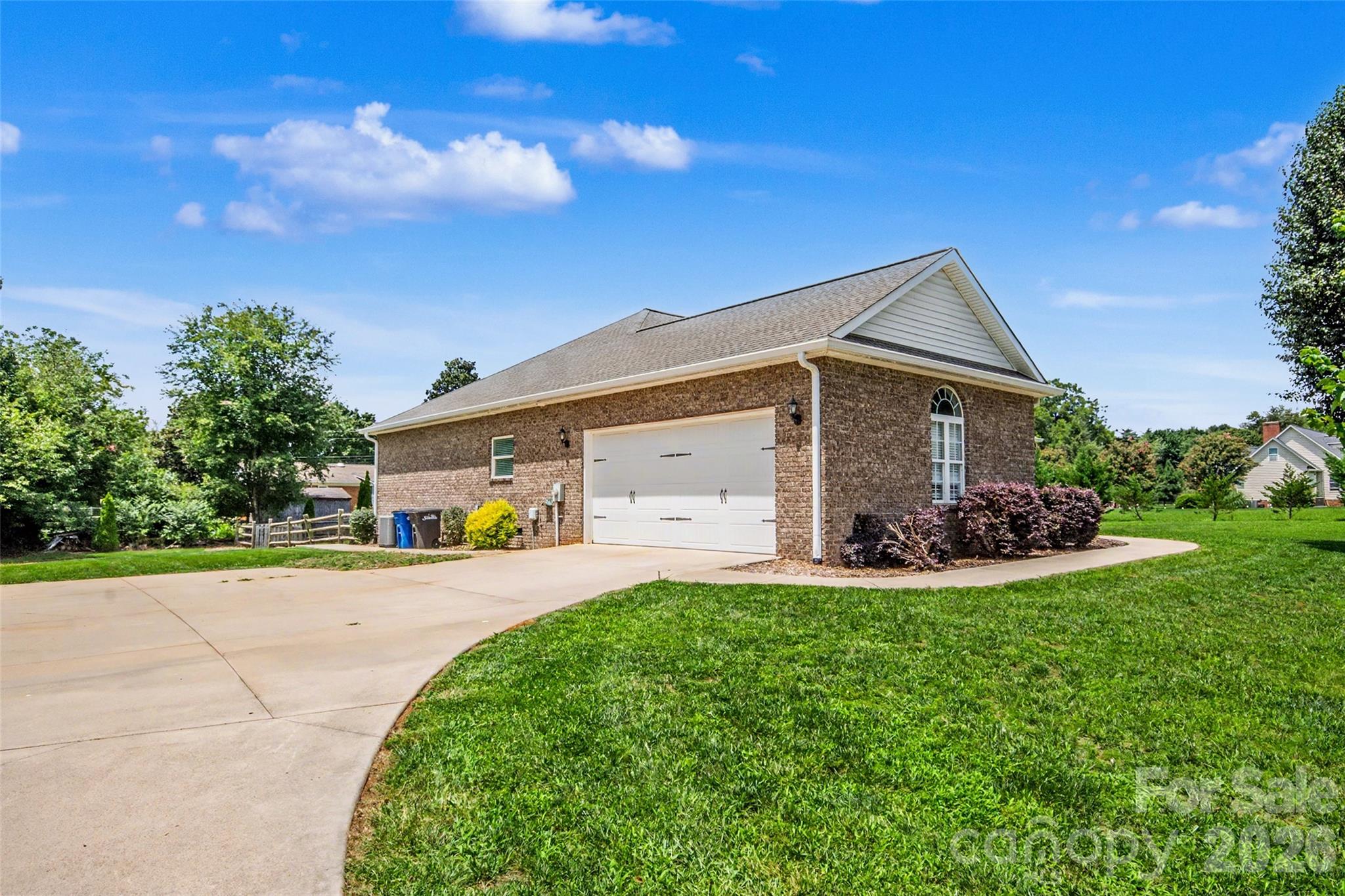 317 Thistle Lane