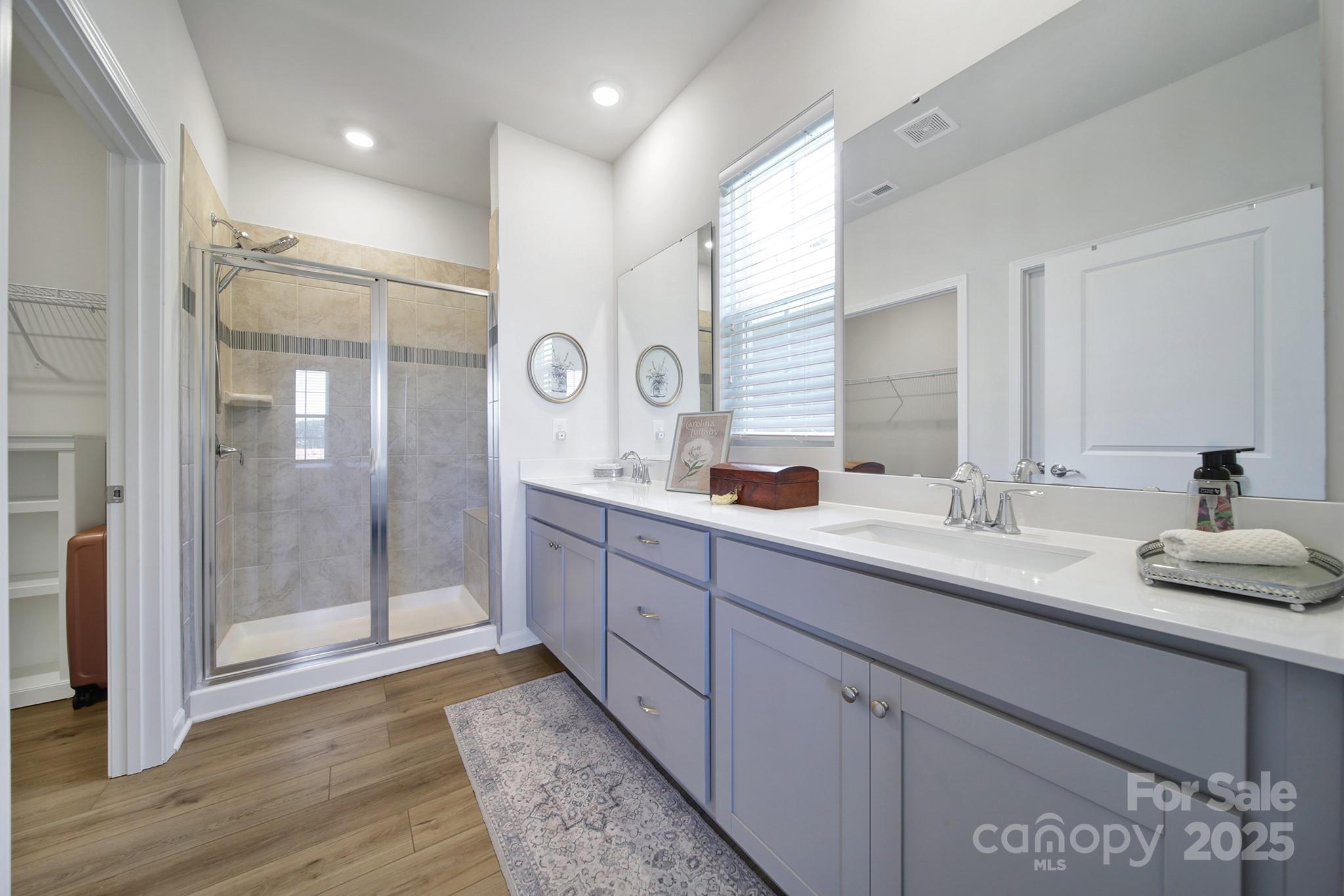 Elizabeth - Residential