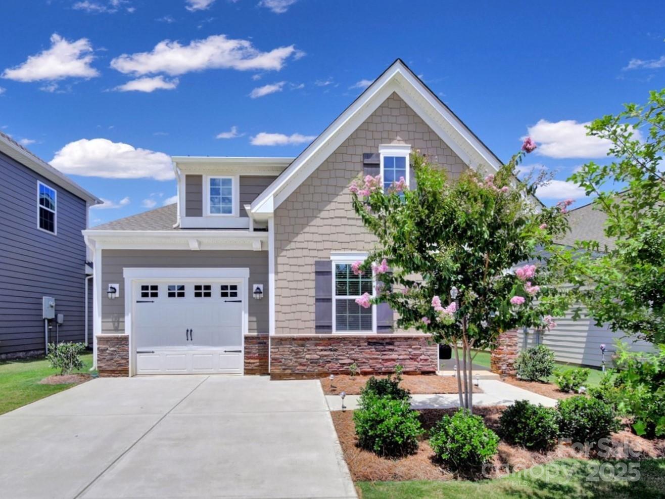 Elizabeth - Residential