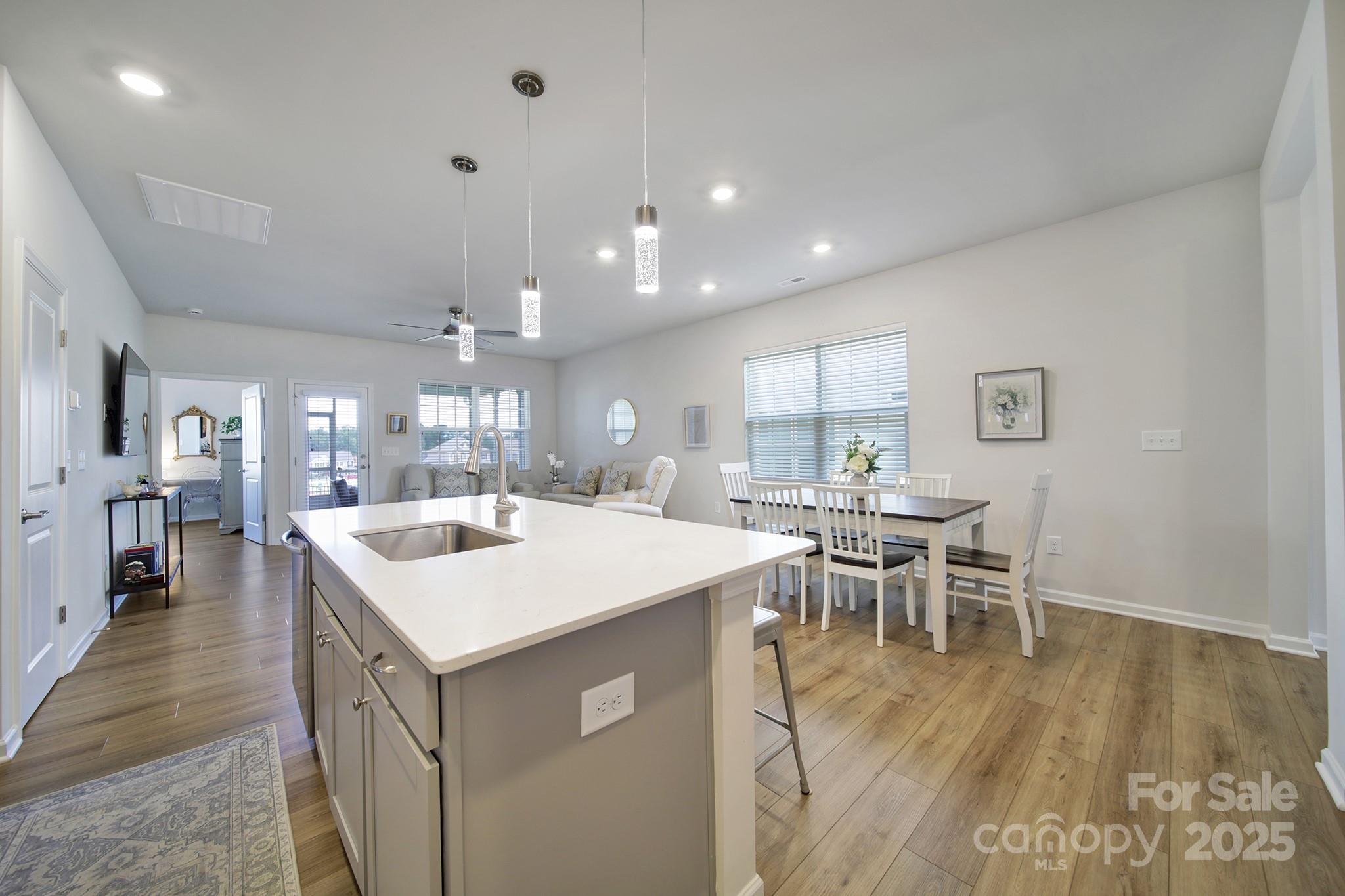 Elizabeth - Residential