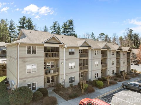 704 Carlyle Way Asheville NC 28803