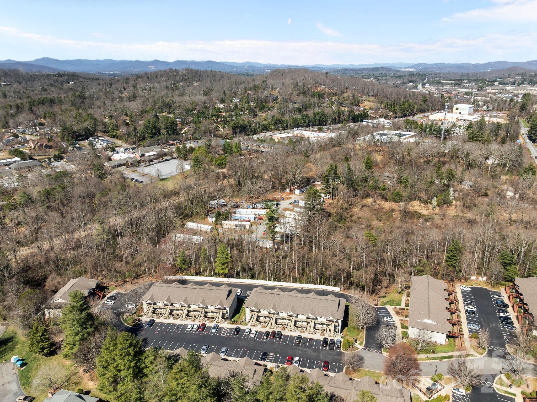 Carlyle Condominiums - Residential