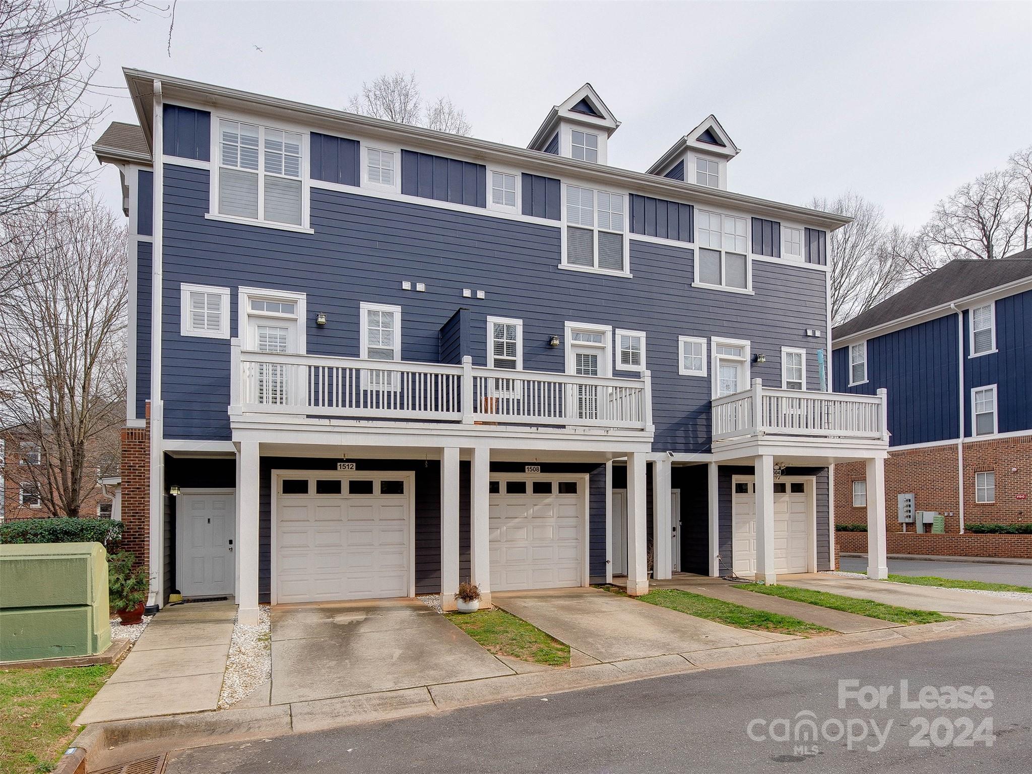 Wesley Heights - Residential Lease