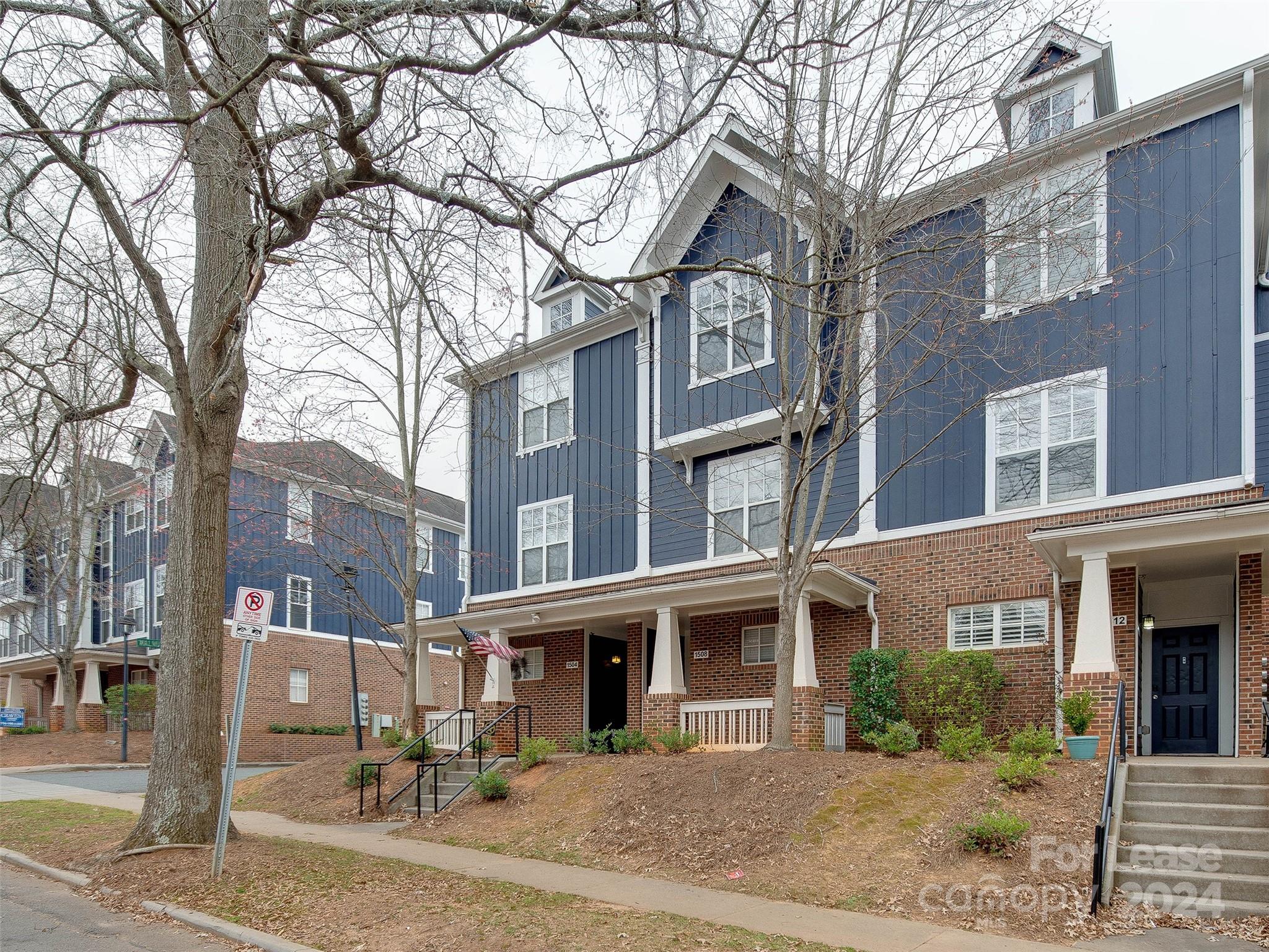 Wesley Heights - Residential Lease