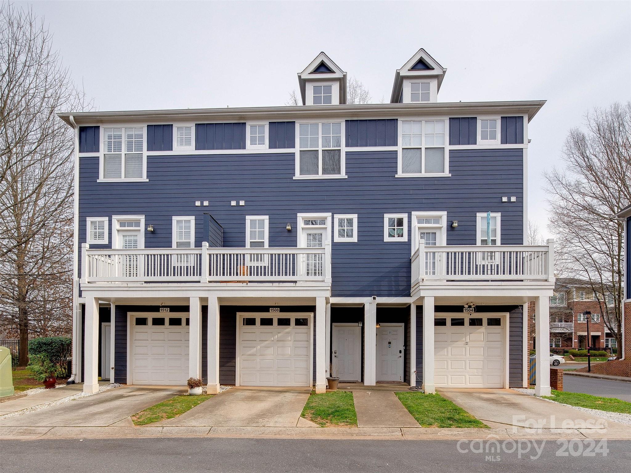 Wesley Heights - Residential Lease