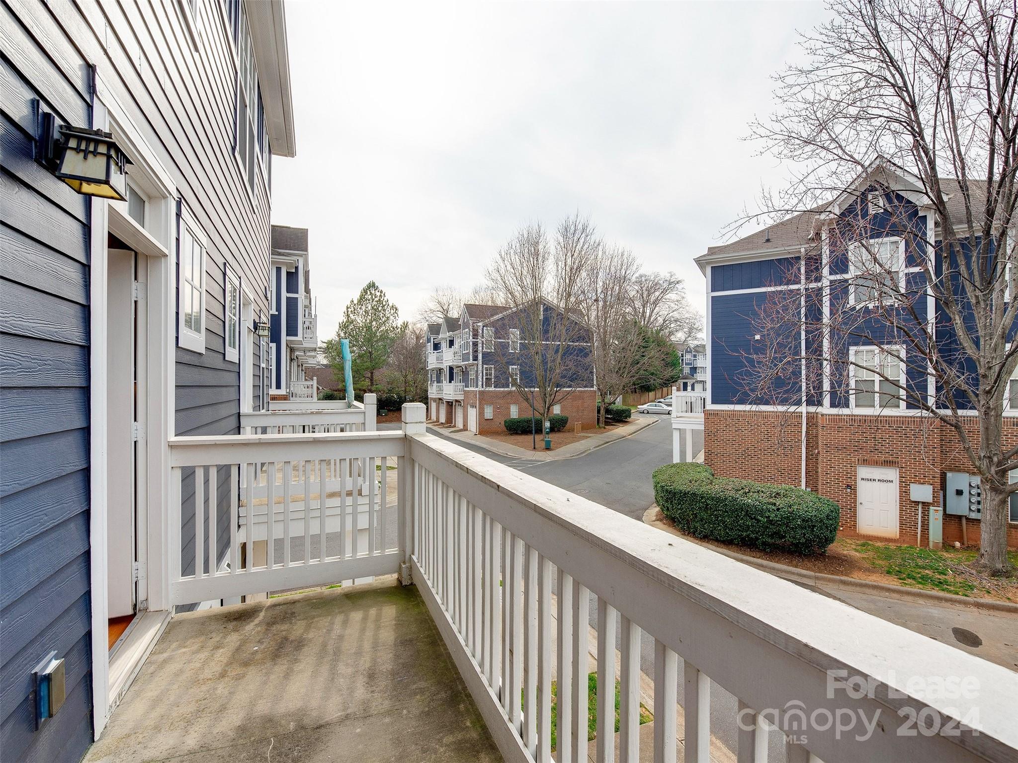 Wesley Heights - Residential Lease